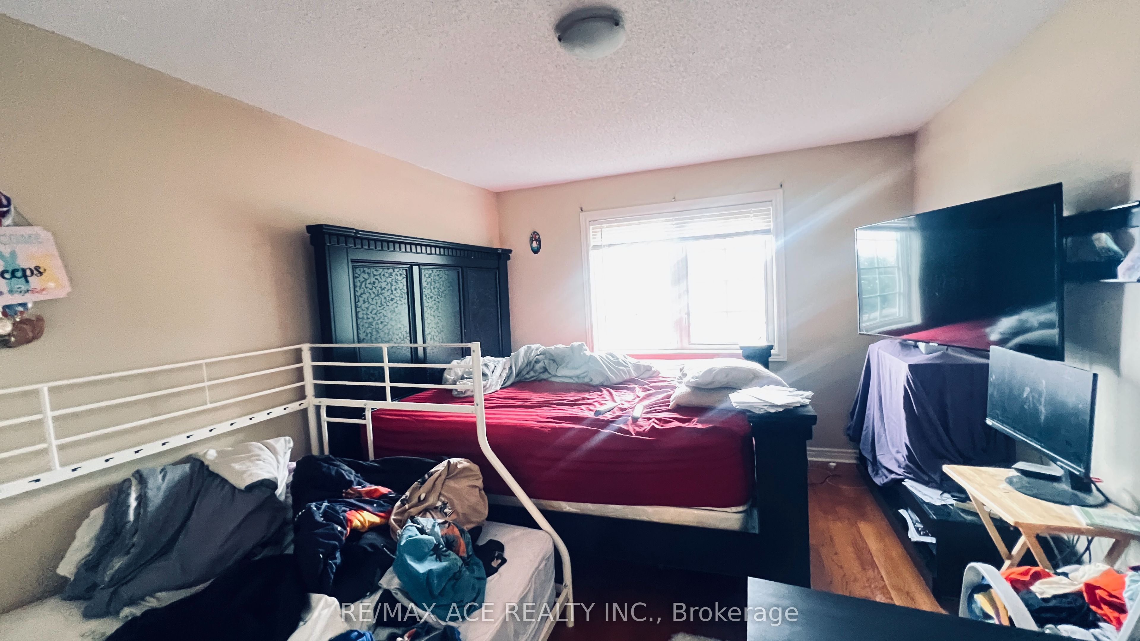 74 Mourning Dove Crescent Property Photo 8