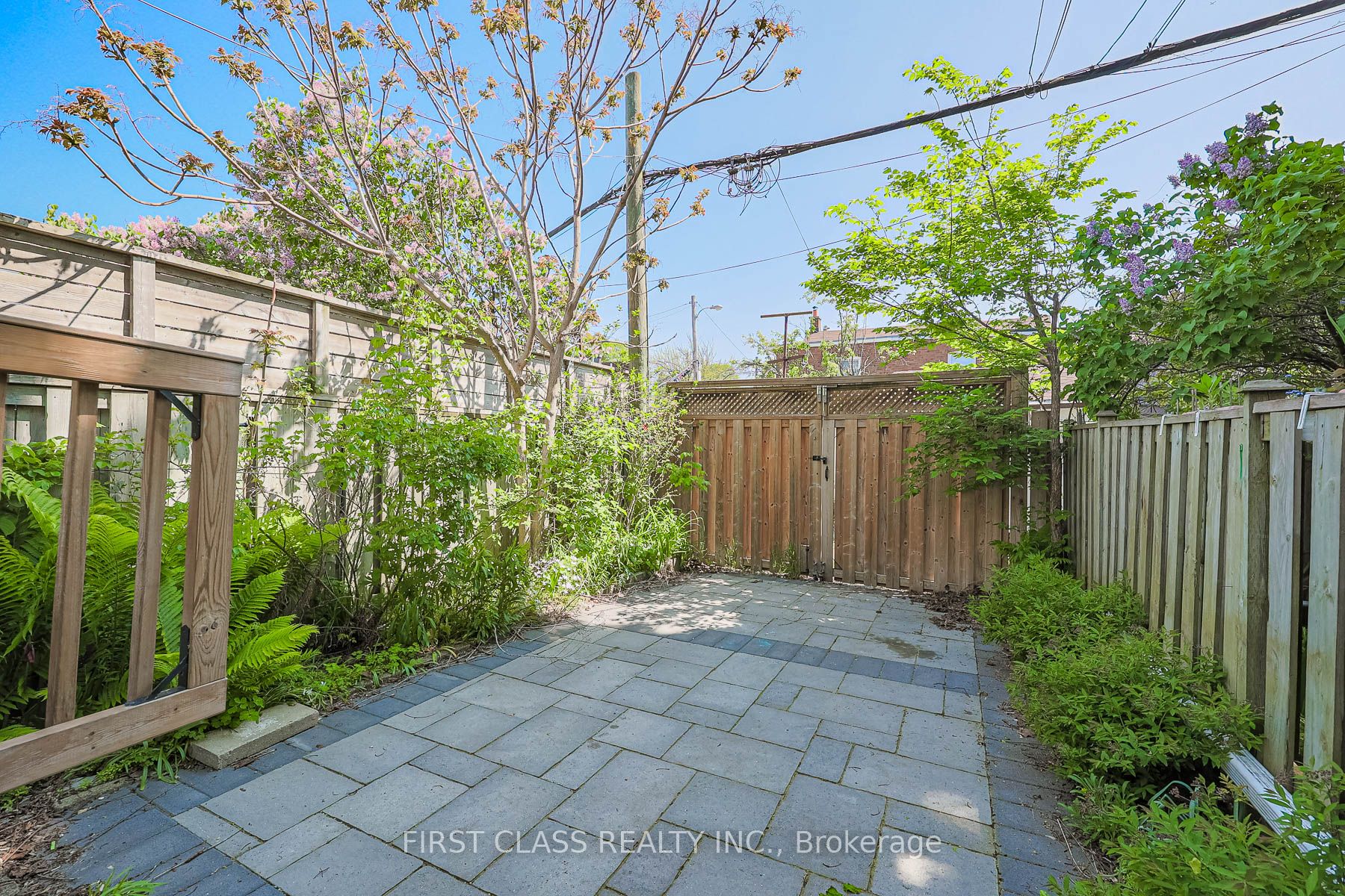 53 Aldridge Avenue Property Photo 26