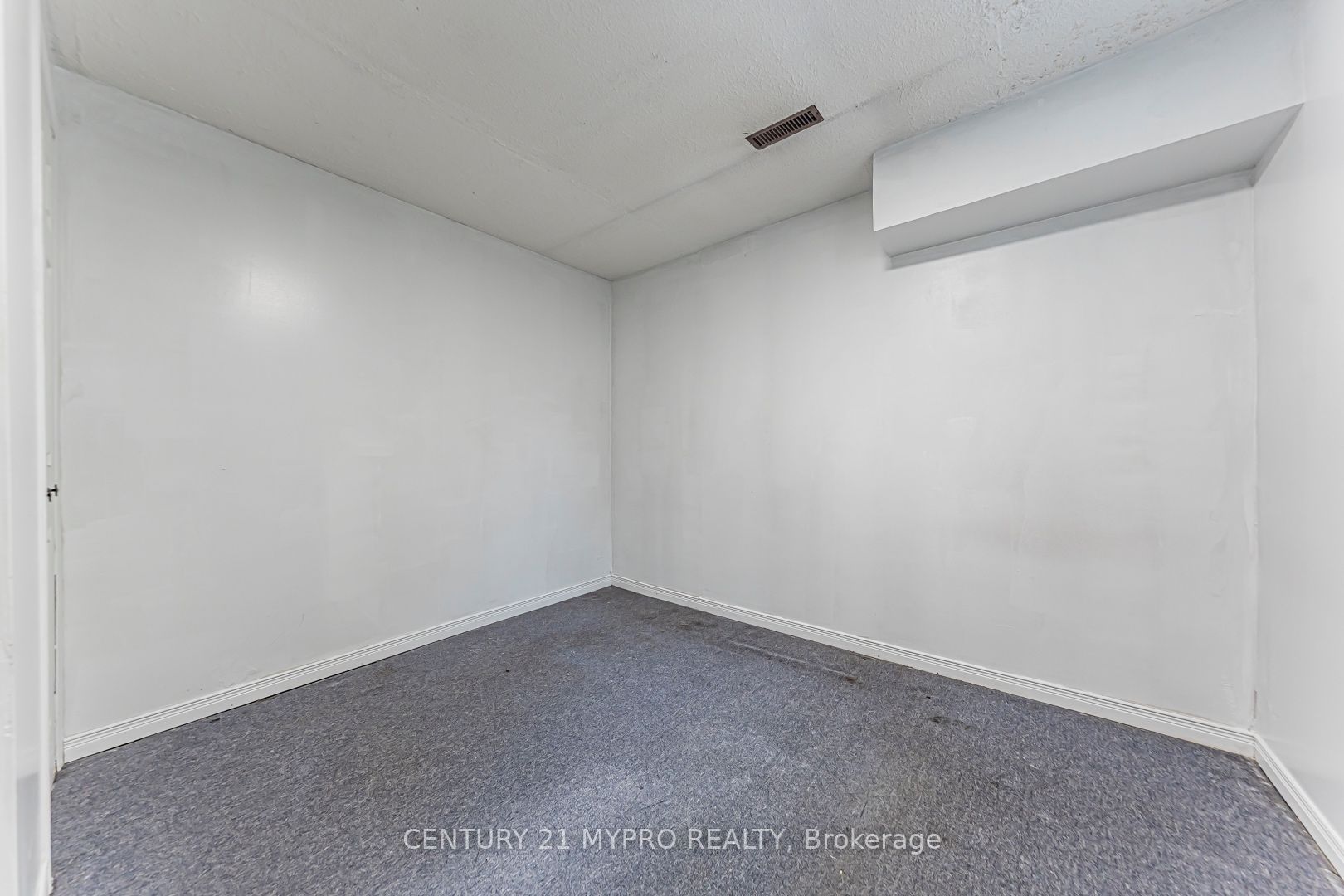 35 Wheeling Drive Property Photo 46
