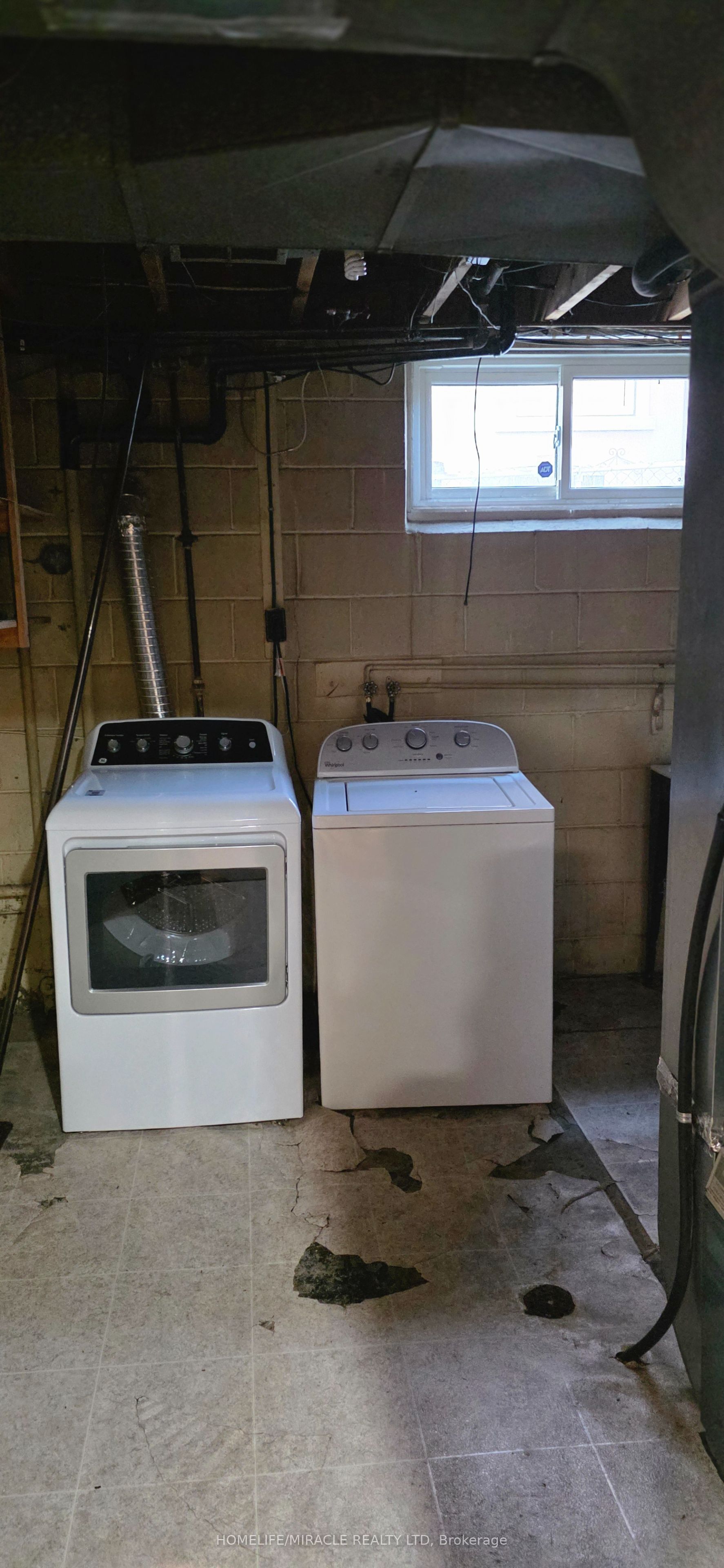 46 Cavehill Crescent Basement Property Photo 15