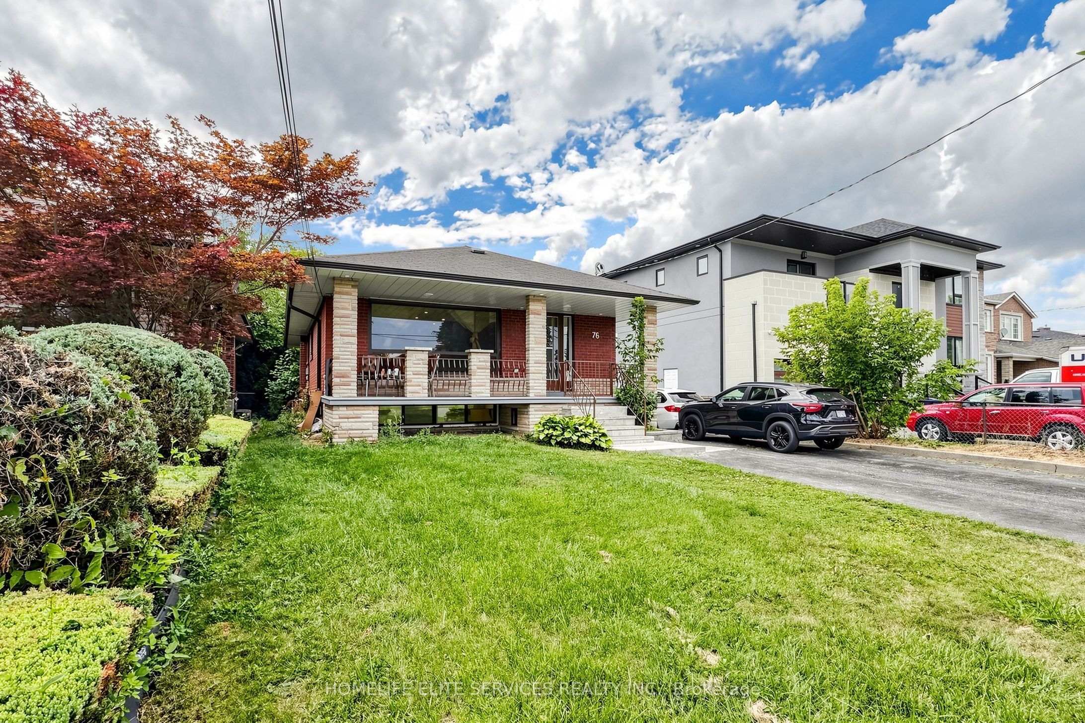 76 Gooderham Drive Property Photo 3
