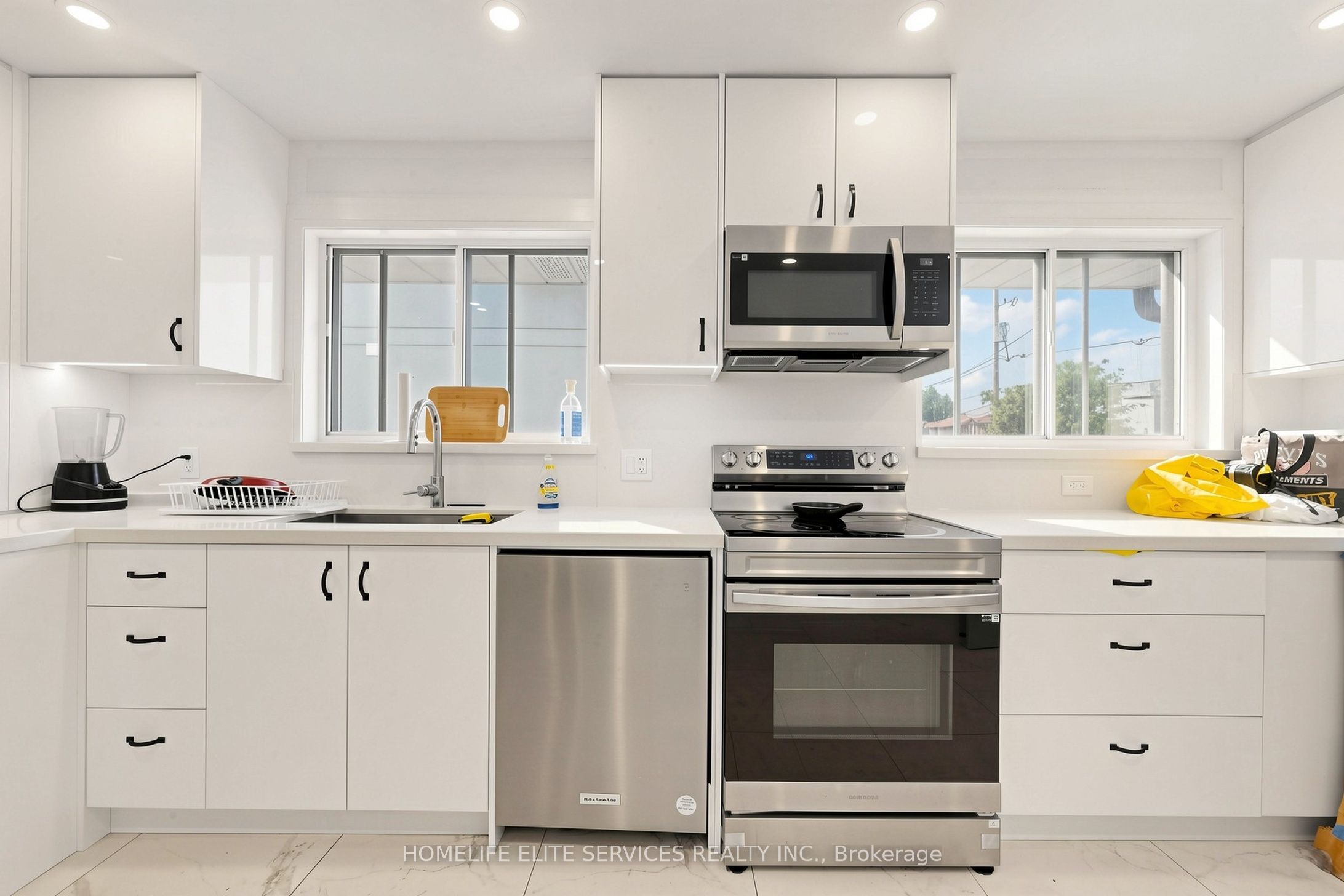 76 Gooderham Drive Property Photo 10