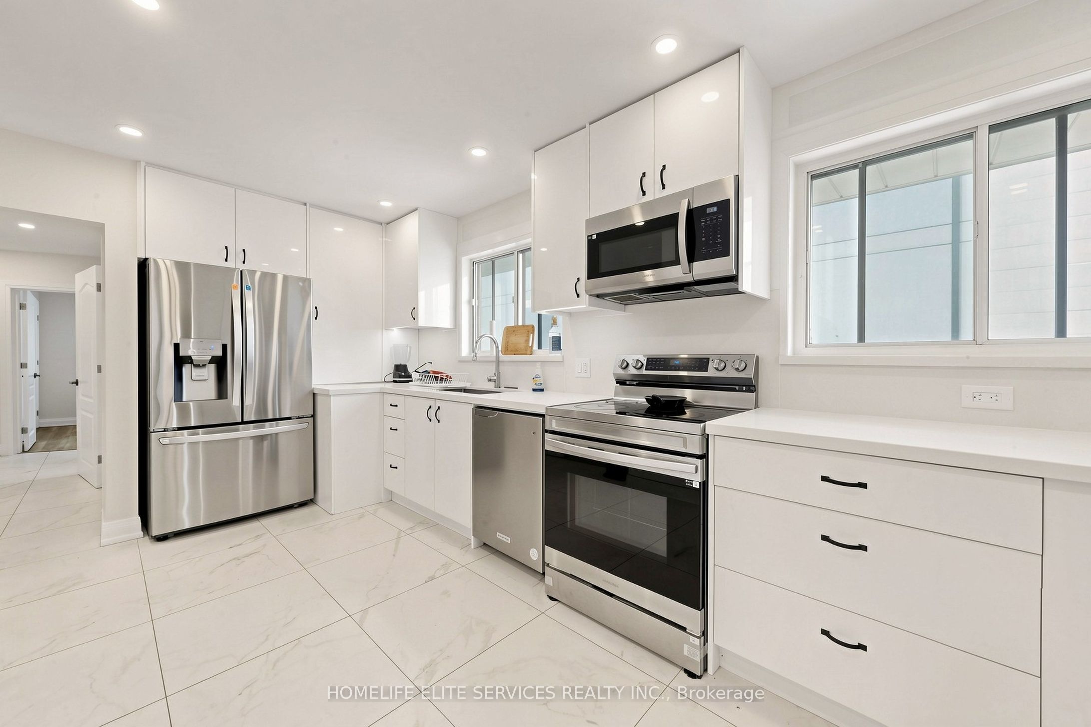 76 Gooderham Drive Property Photo 11