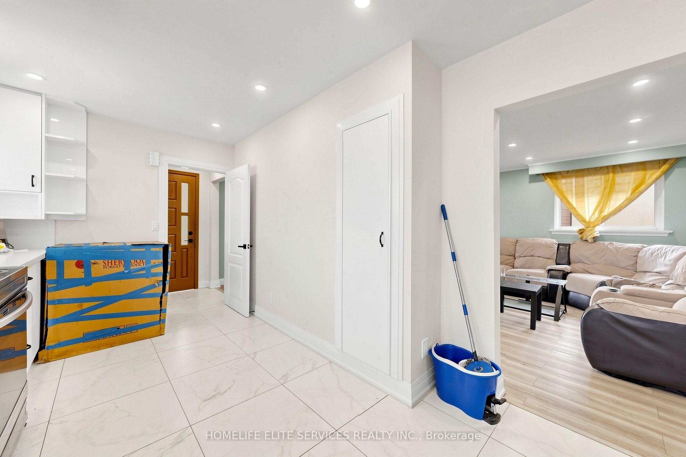 76 Gooderham Drive Property Photo 14