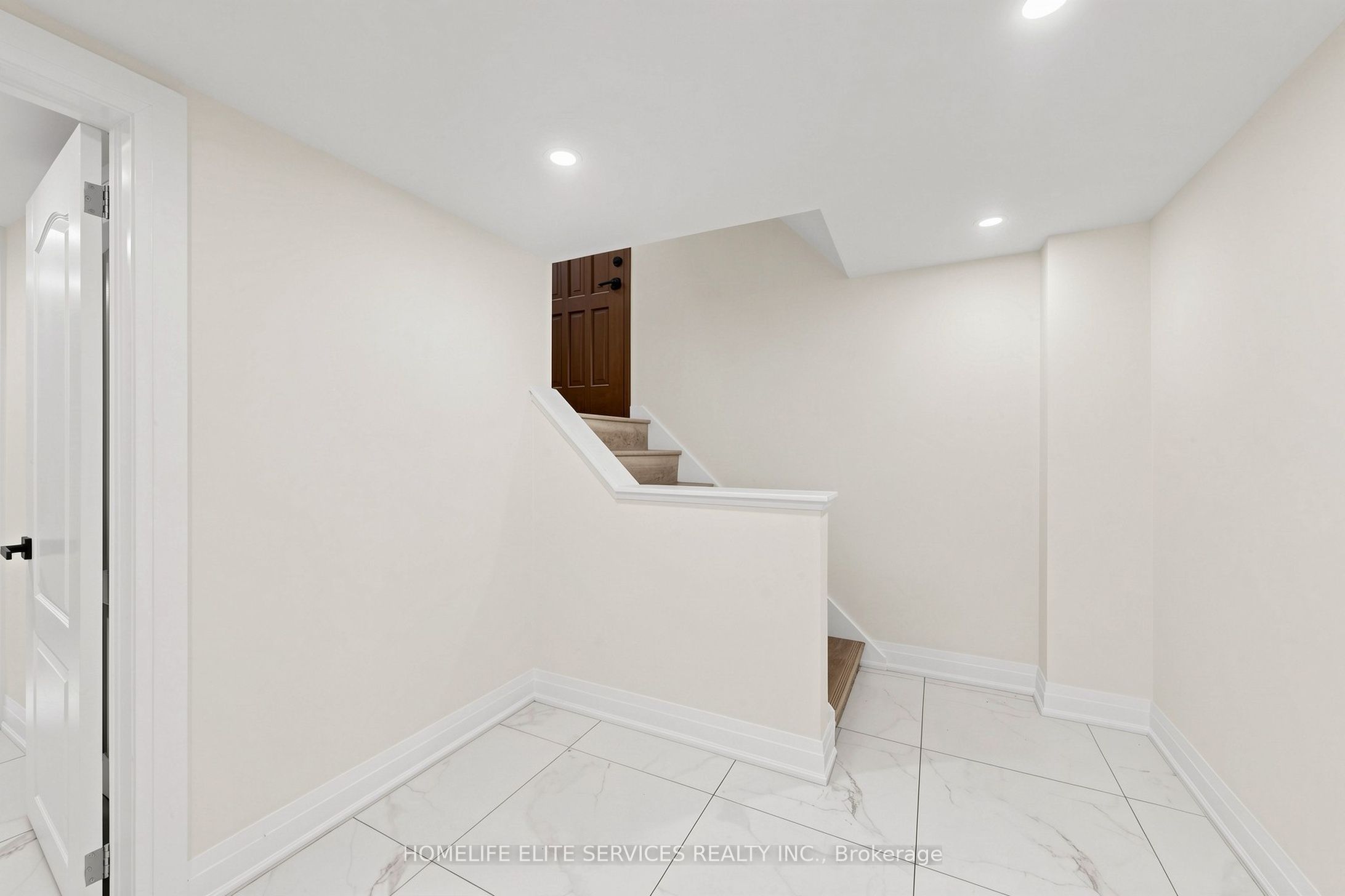 76 Gooderham Drive Property Photo 27