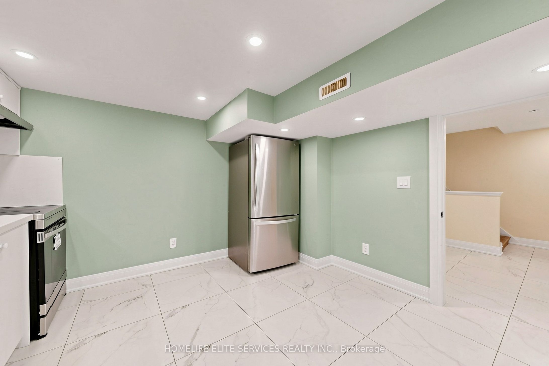 76 Gooderham Drive Property Photo 34