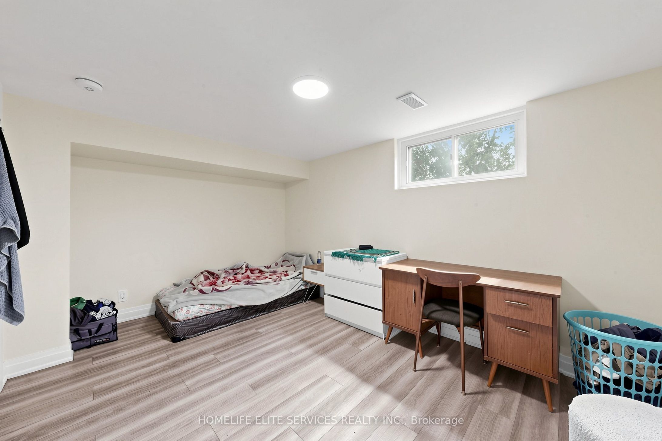 76 Gooderham Drive Property Photo 37