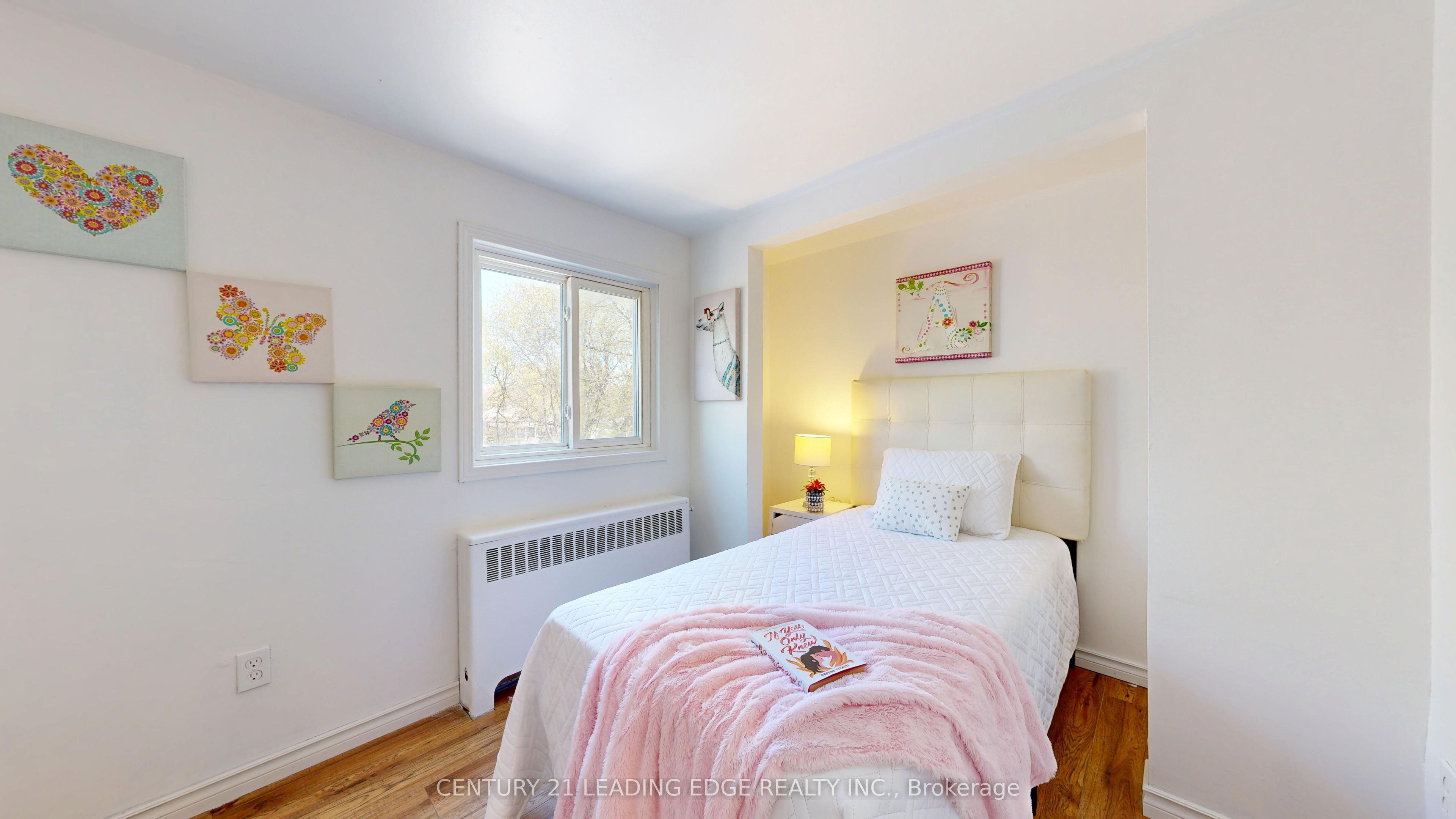 751 Gifford Street Property Photo 33