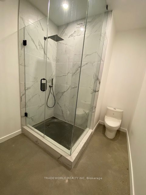 862 Pape Avenue 3 Property Photo 10