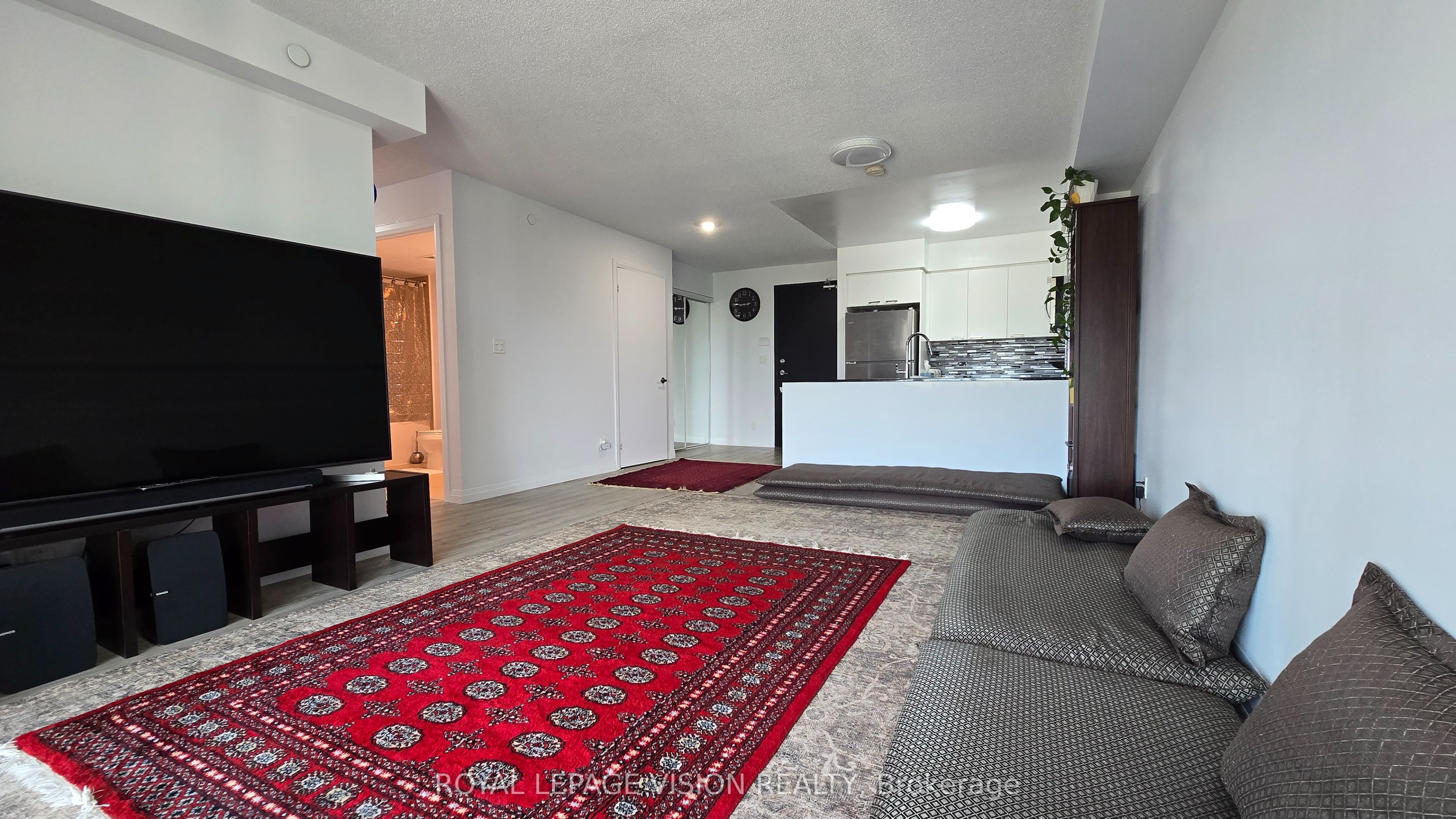 2150 Lawrence Avenue E 1812 Property Photo 18