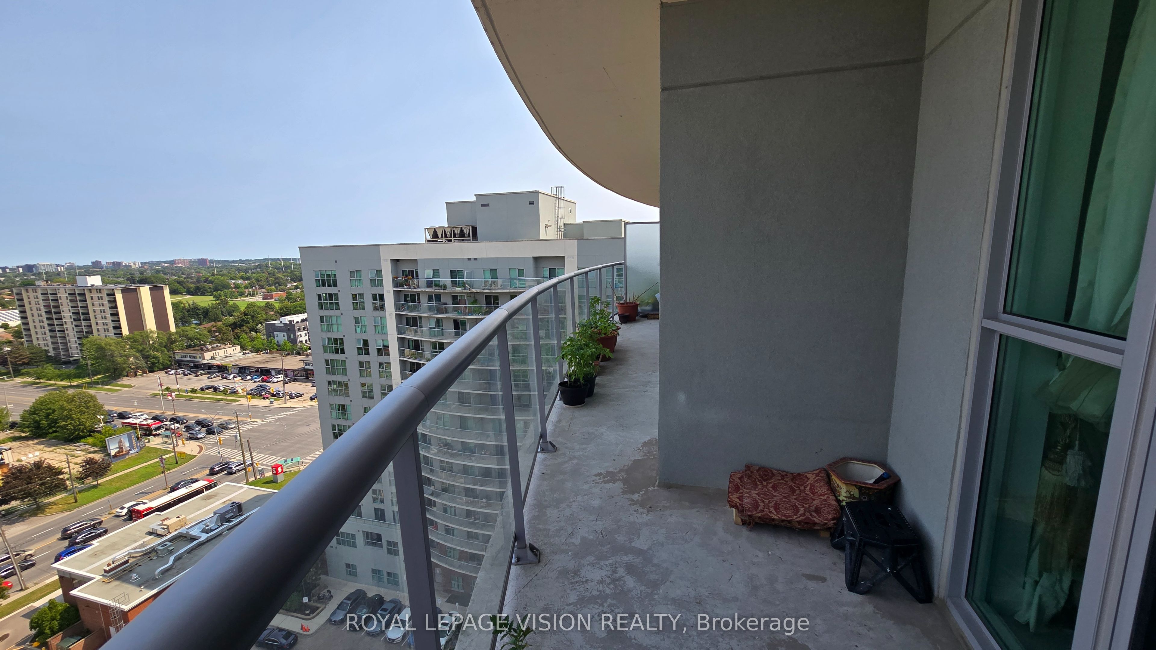 2150 Lawrence Avenue E 1812 Property Photo 20