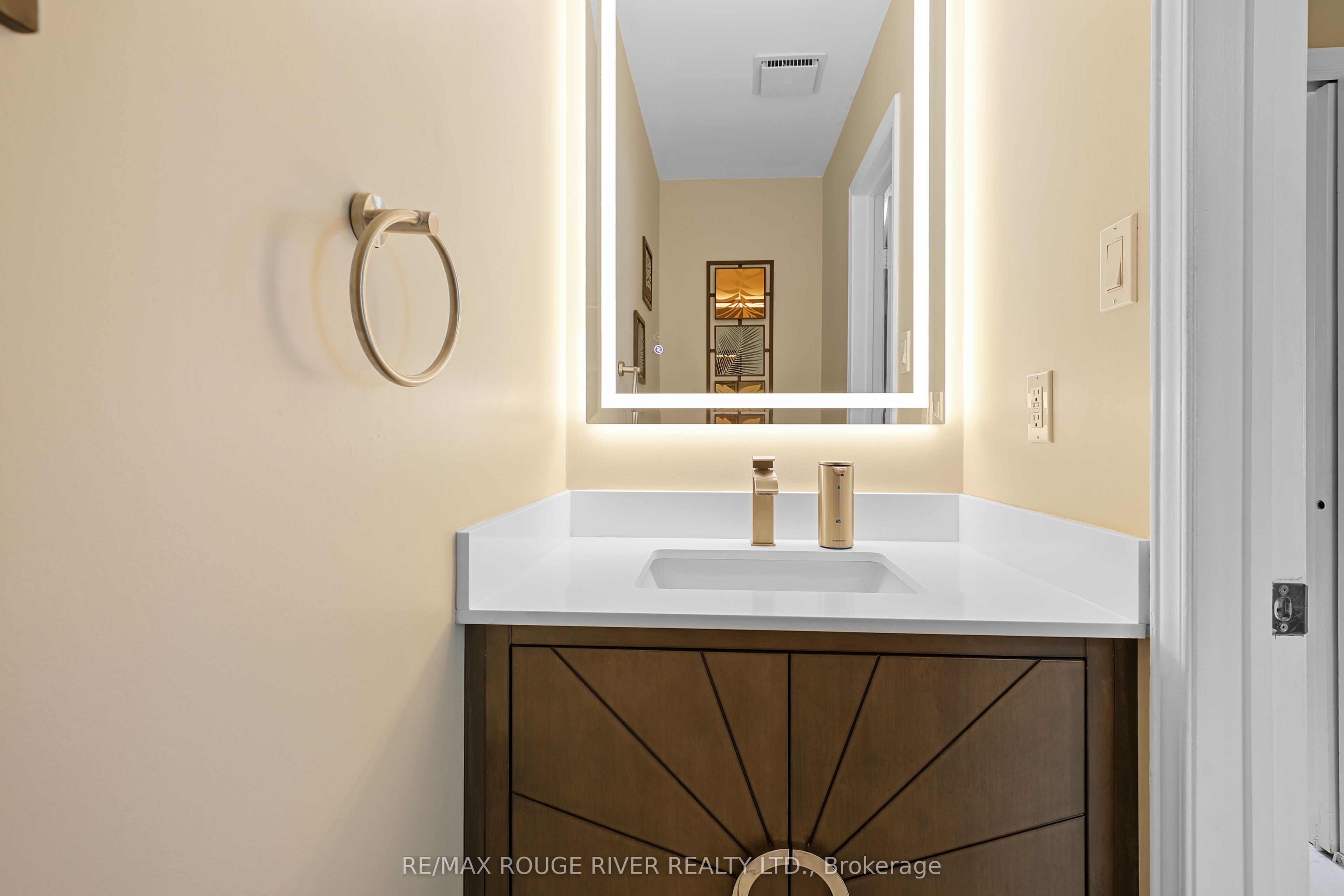 11 Canmore Boulevard Property Photo 20