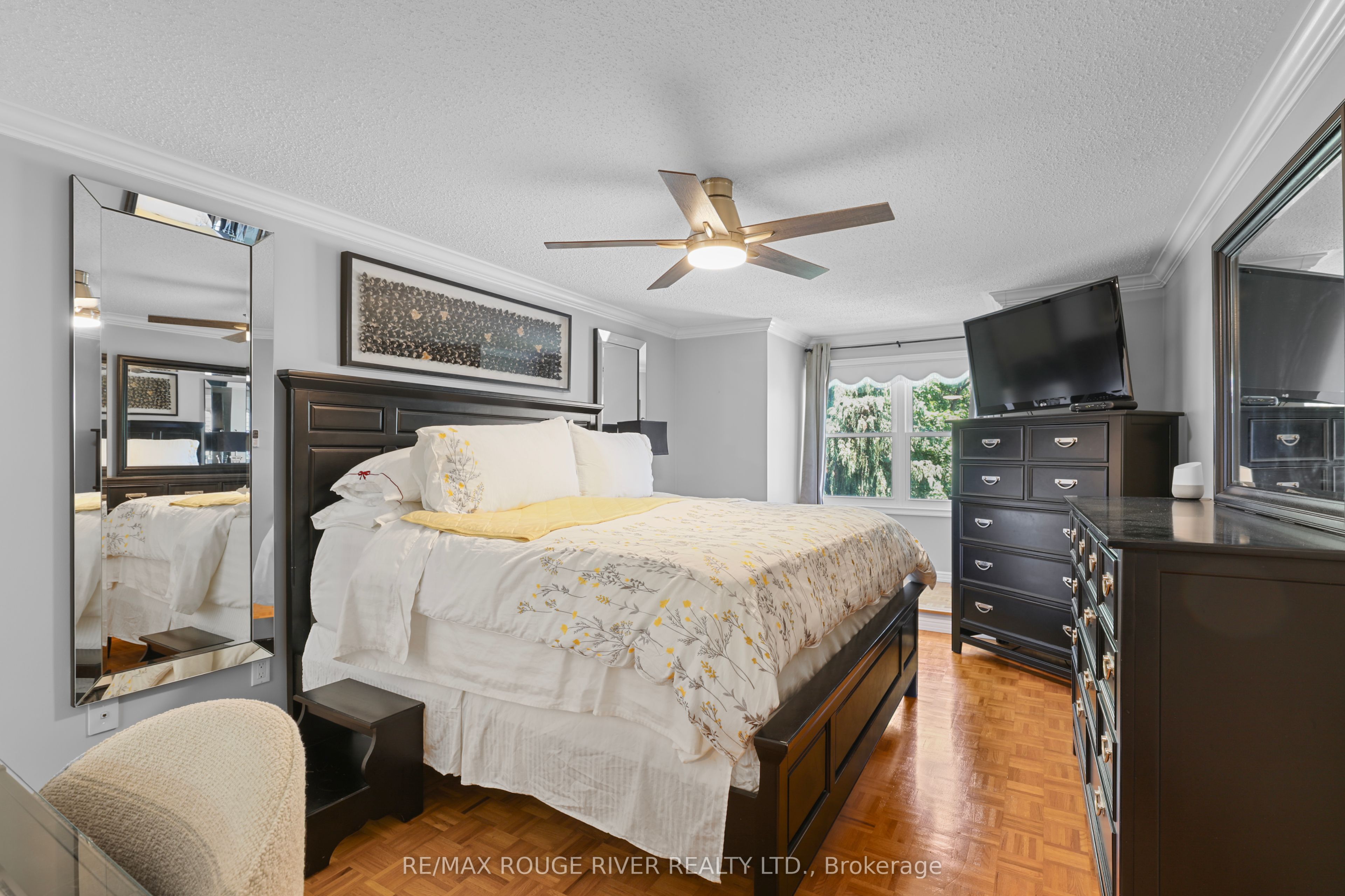 11 Canmore Boulevard Property Photo 23