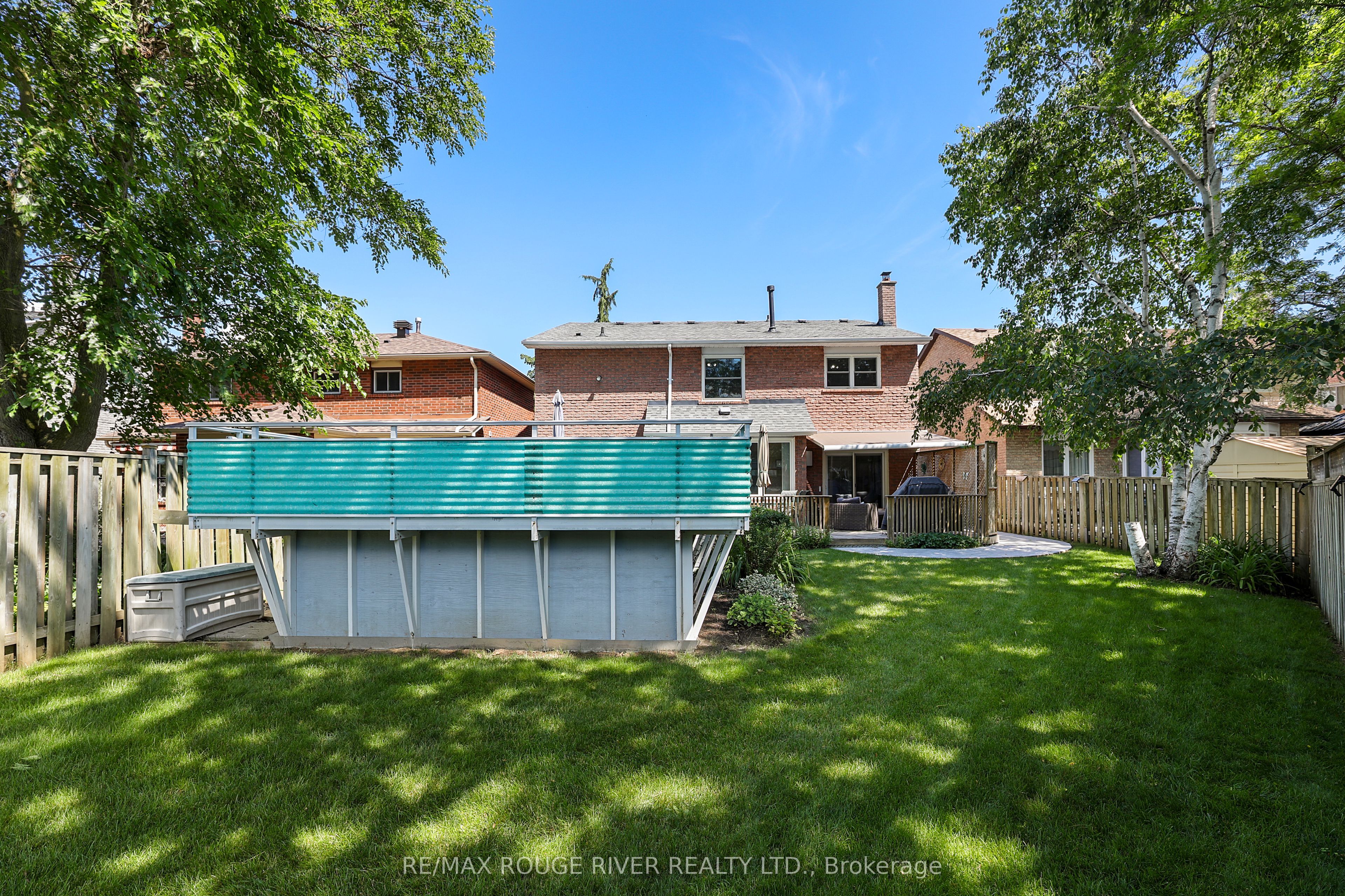11 Canmore Boulevard Property Photo 38