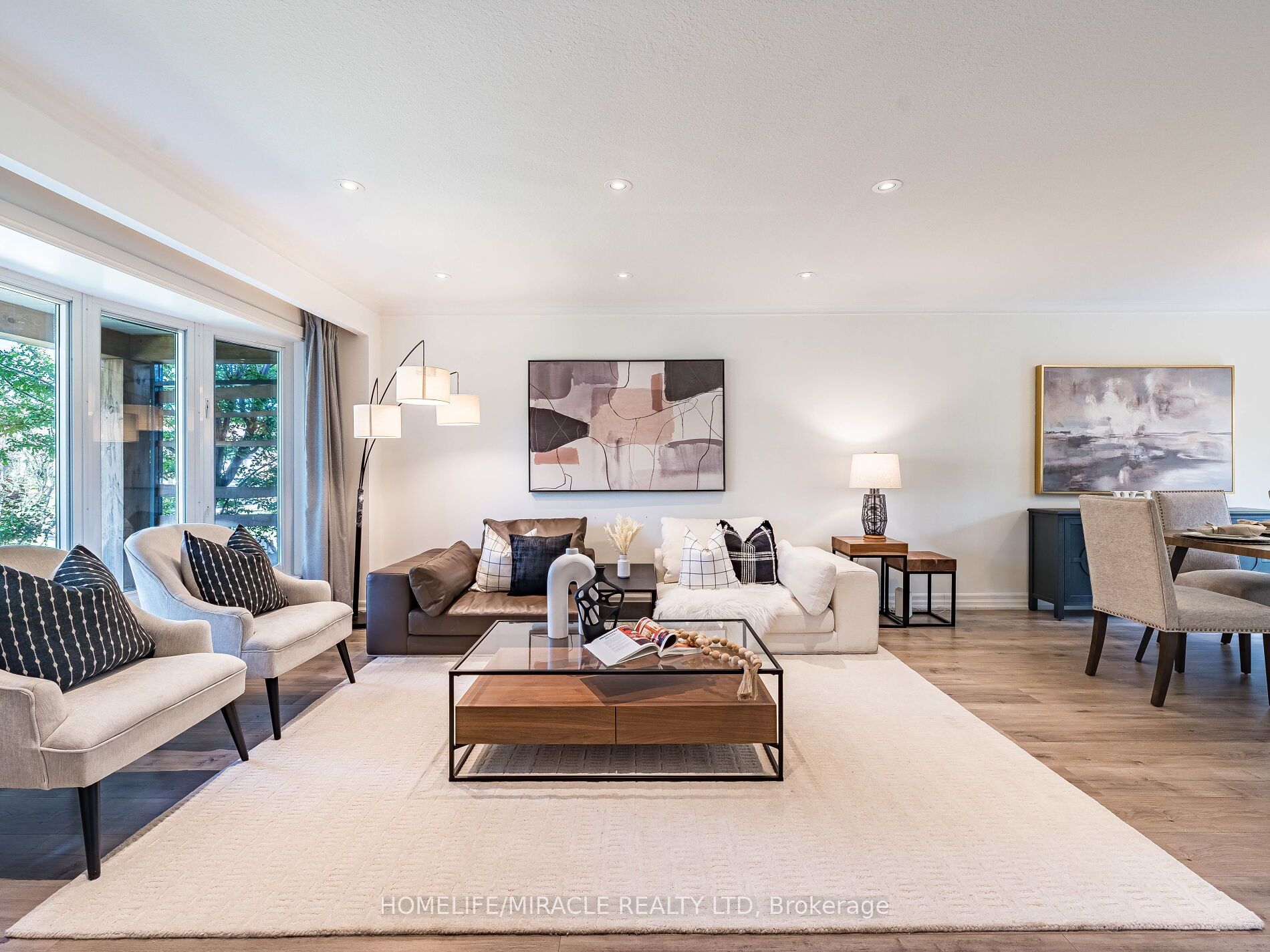 7 Chapais Crescent Property Photo 2