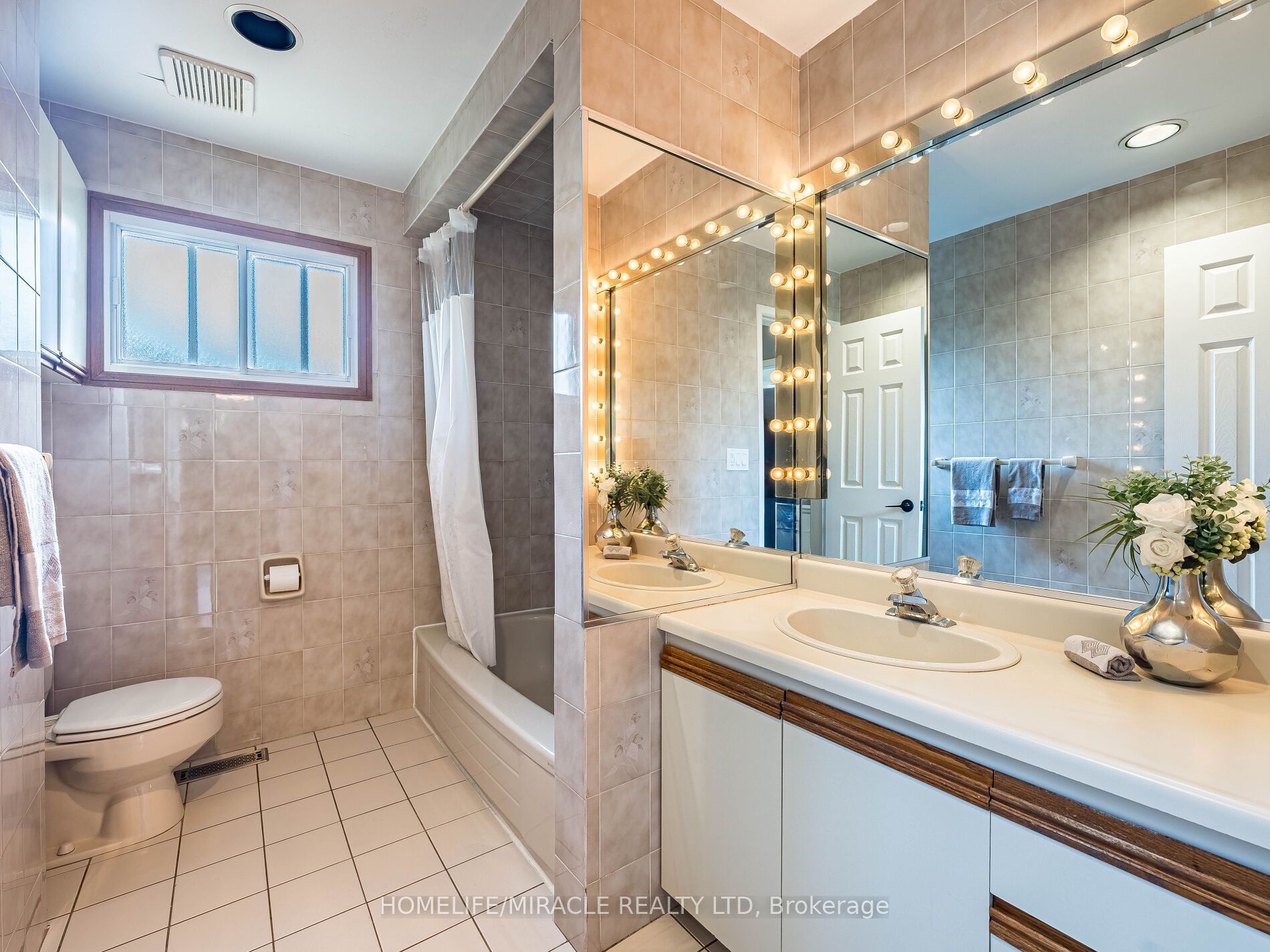 7 Chapais Crescent Property Photo 14