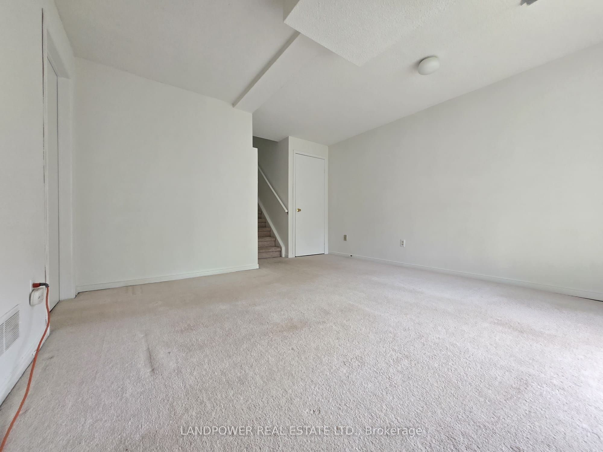 10 Cardwell Avenue 75 Property Photo 38