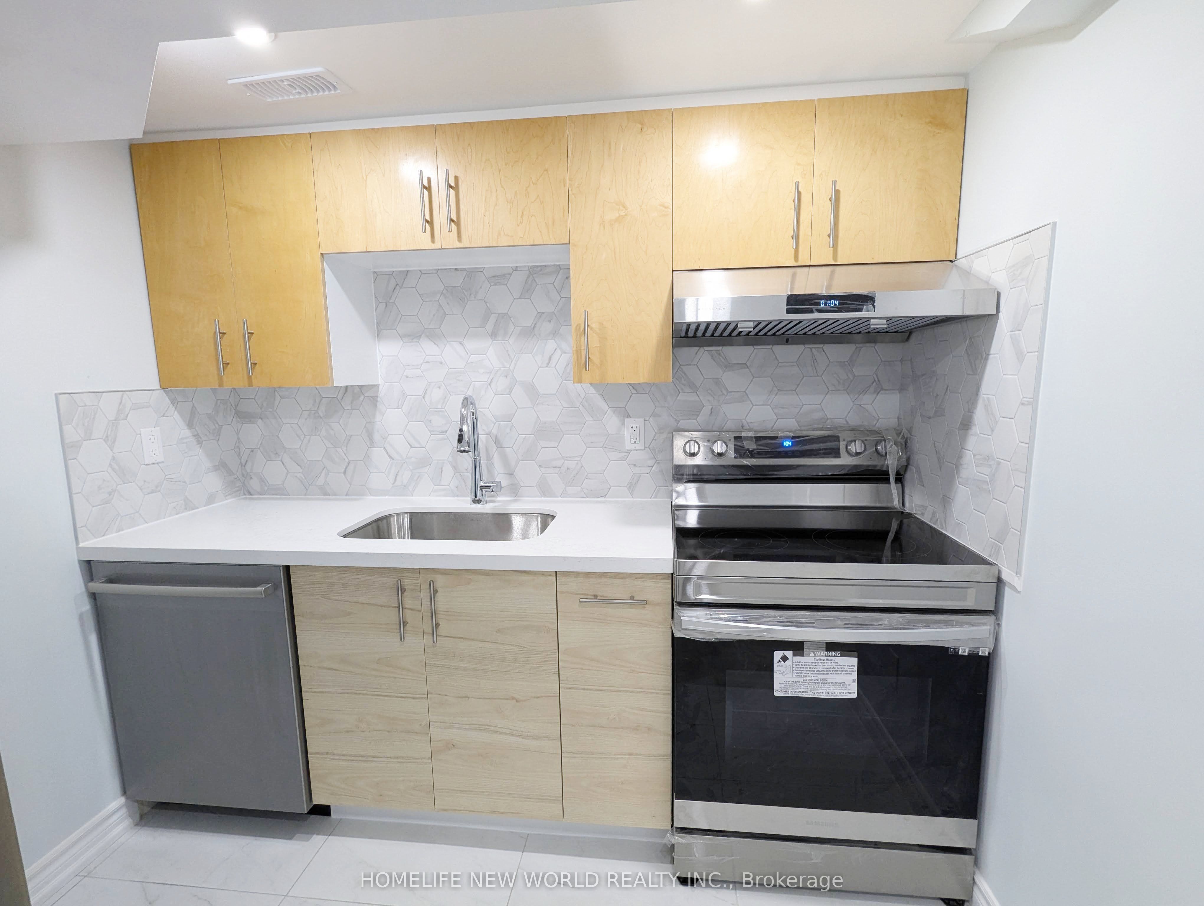 90 Oakvale Avenue Lower Property Photo 3