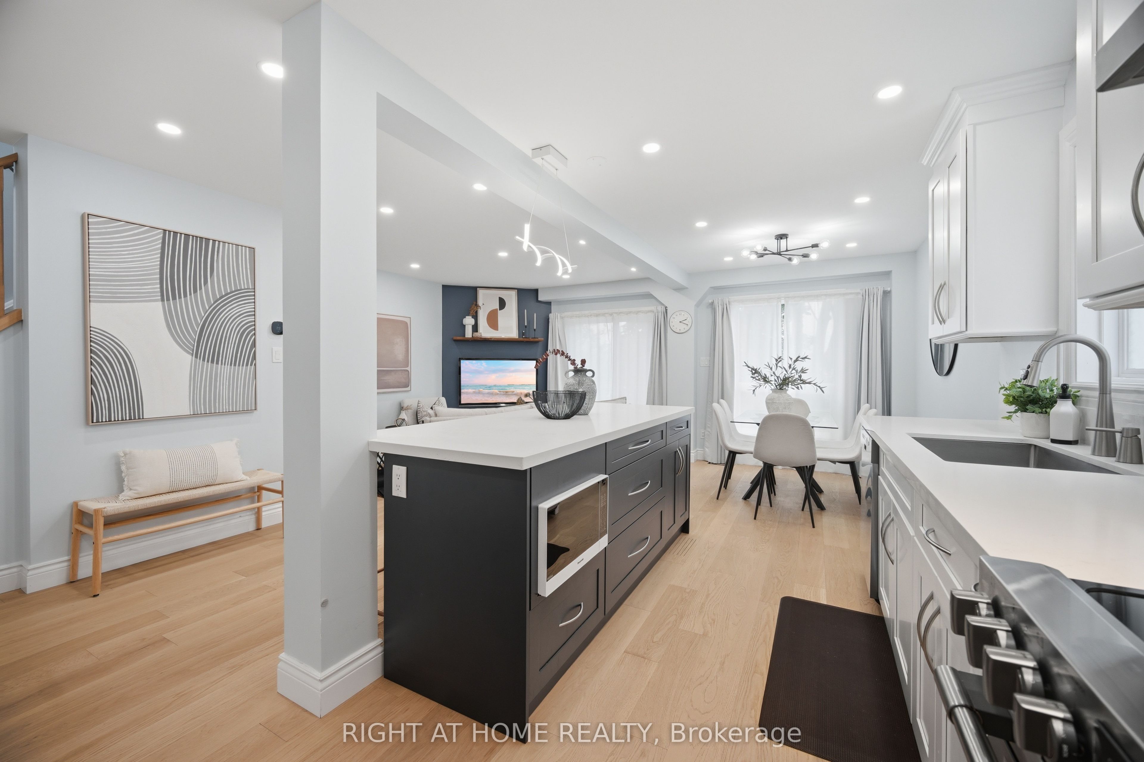 21 Dobson Drive Property Photo 8