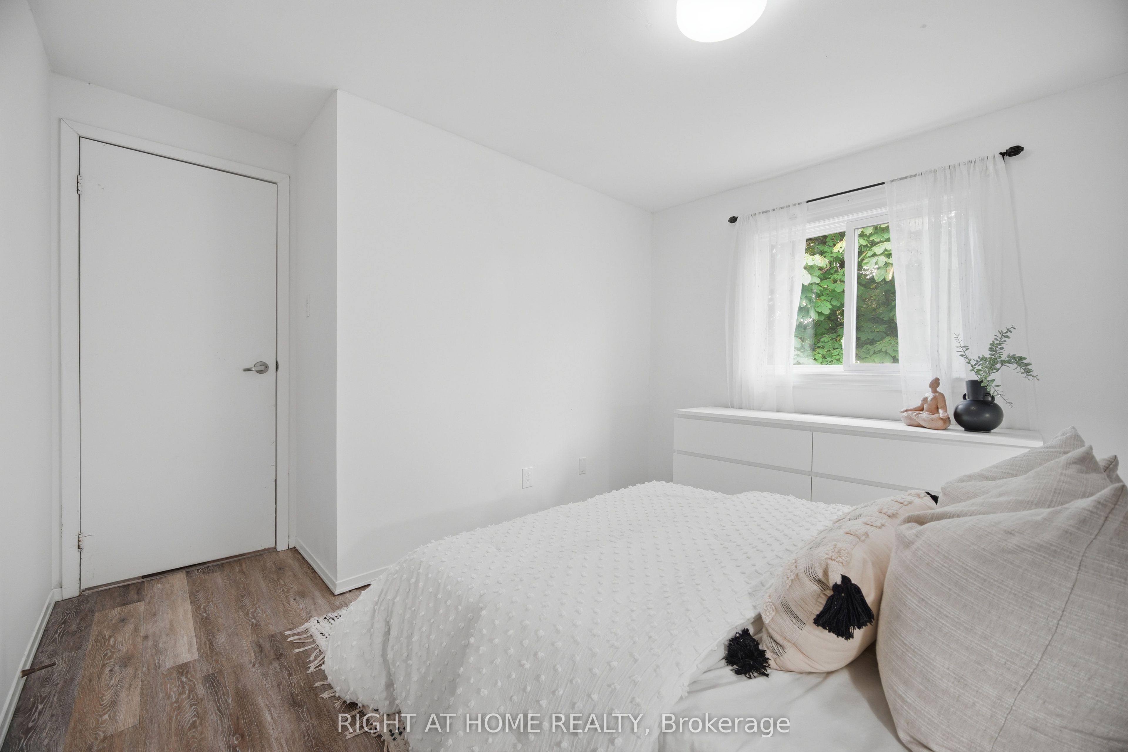 21 Dobson Drive Property Photo 24