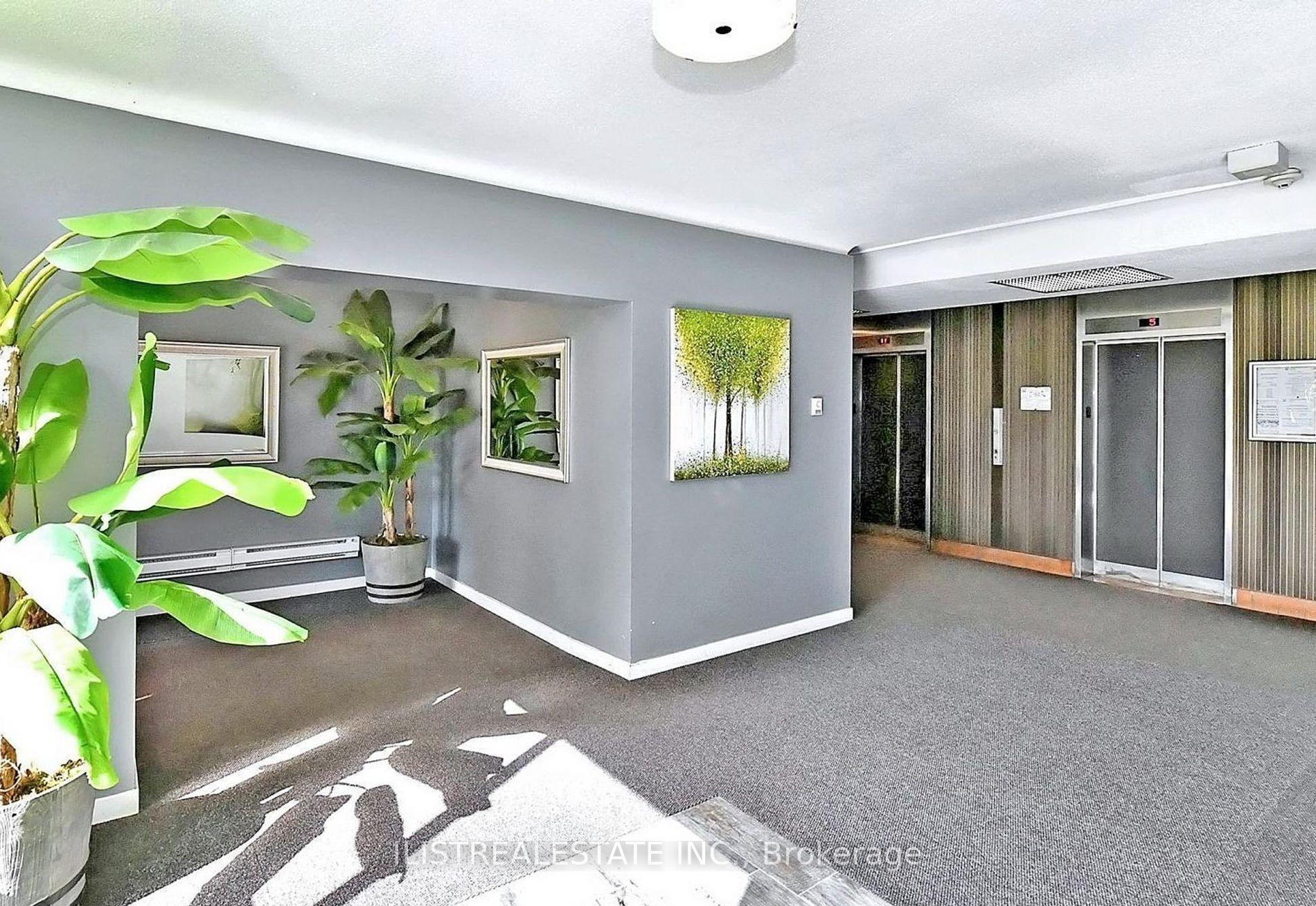 5 Massey Square 407 Property Photo 3