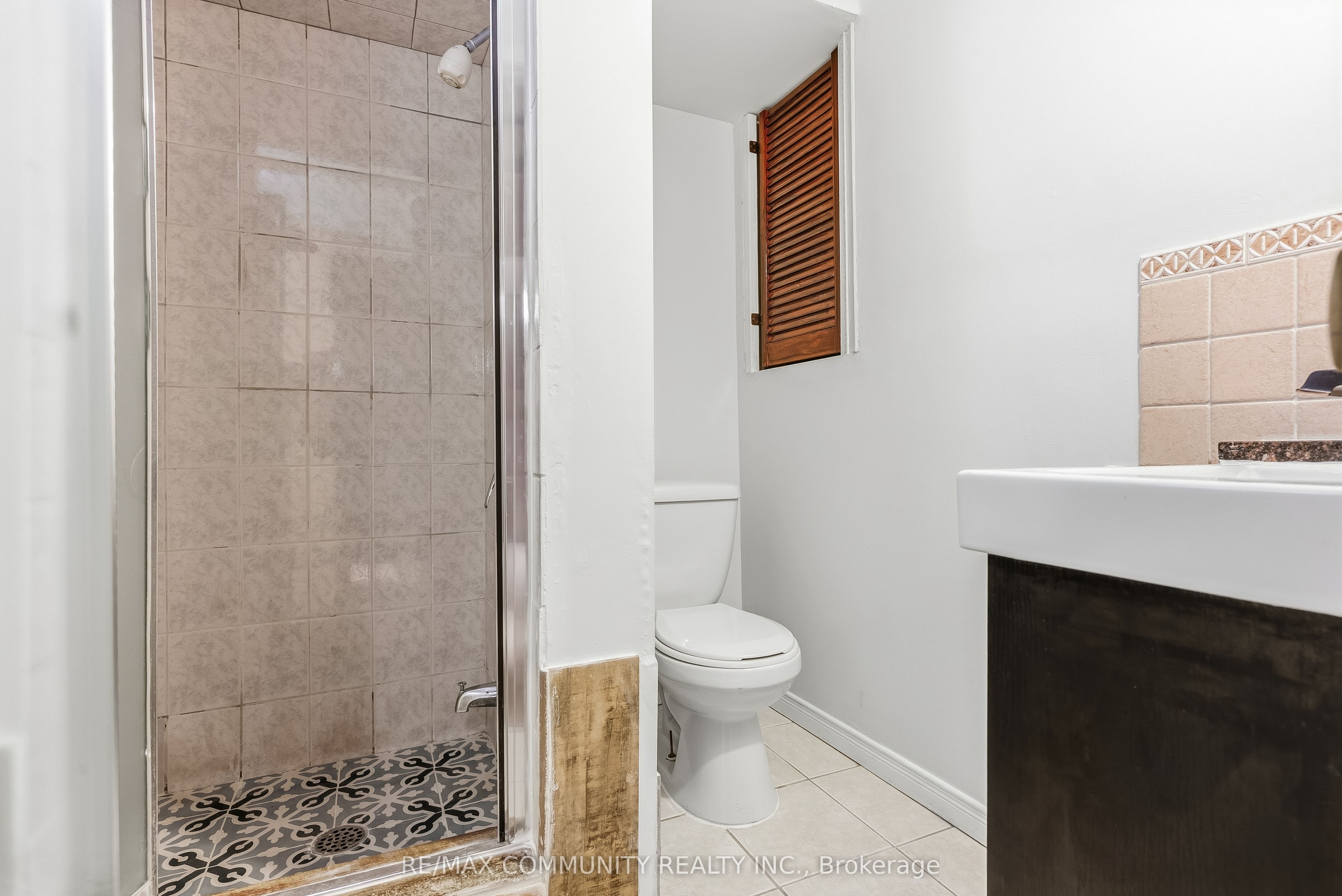 80 Brockman Crescent Property Photo 24