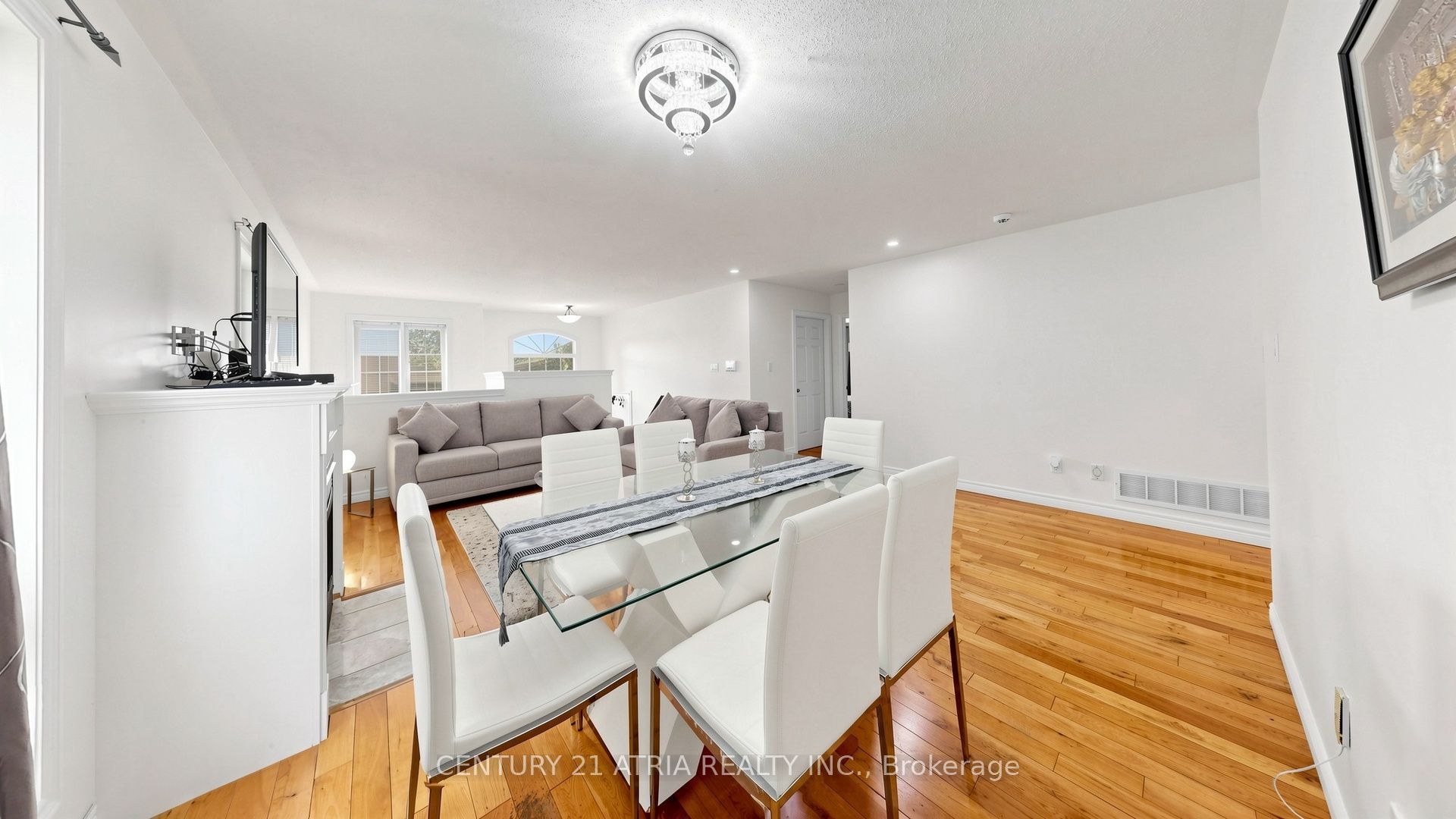 102 Huntington Crescent Property Photo 10