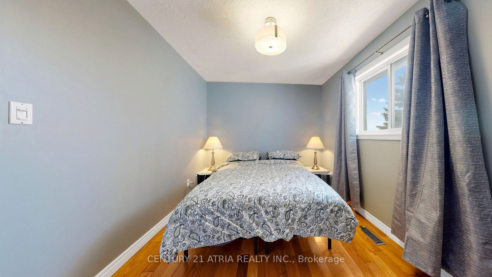 102 Huntington Crescent Property Photo 33