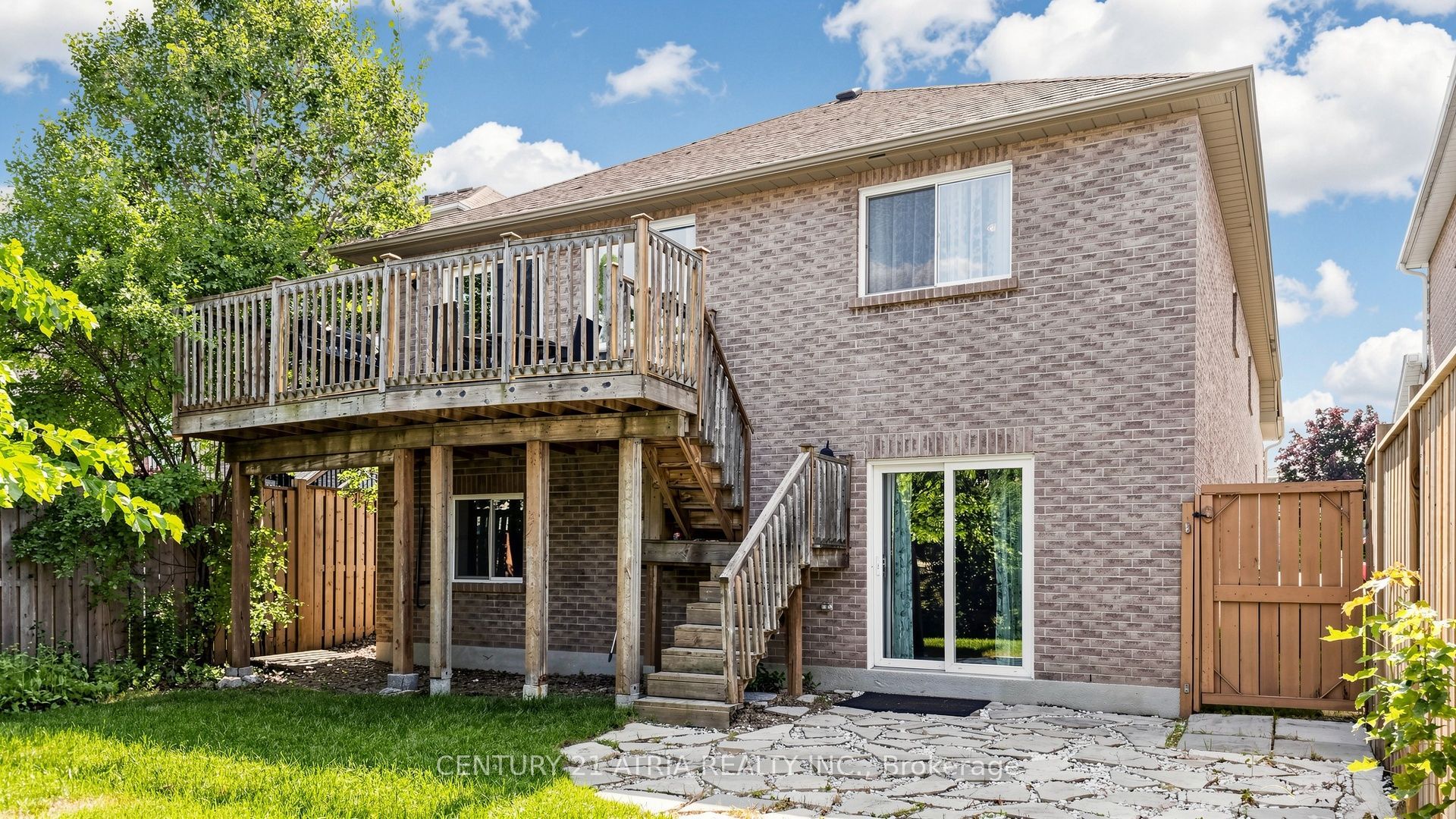 102 Huntington Crescent Property Photo 46