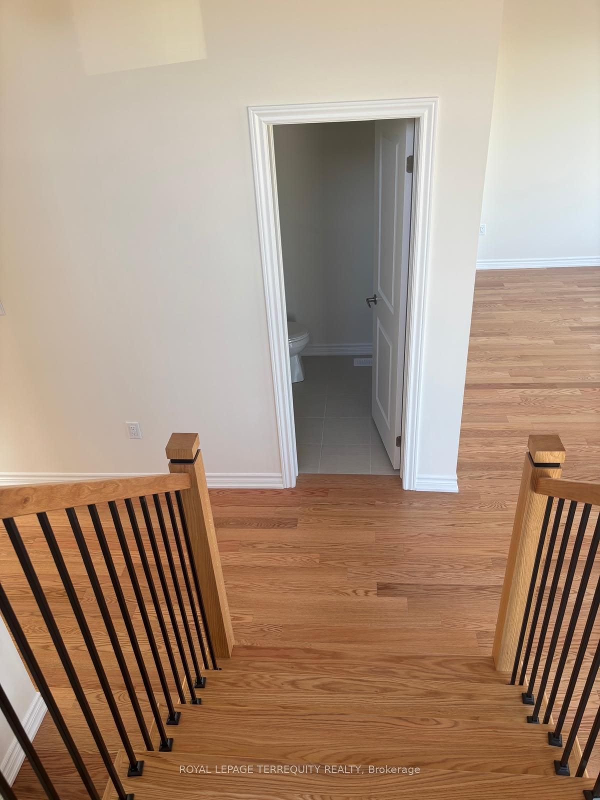 2540 Hibiscus Drive Property Photo 17