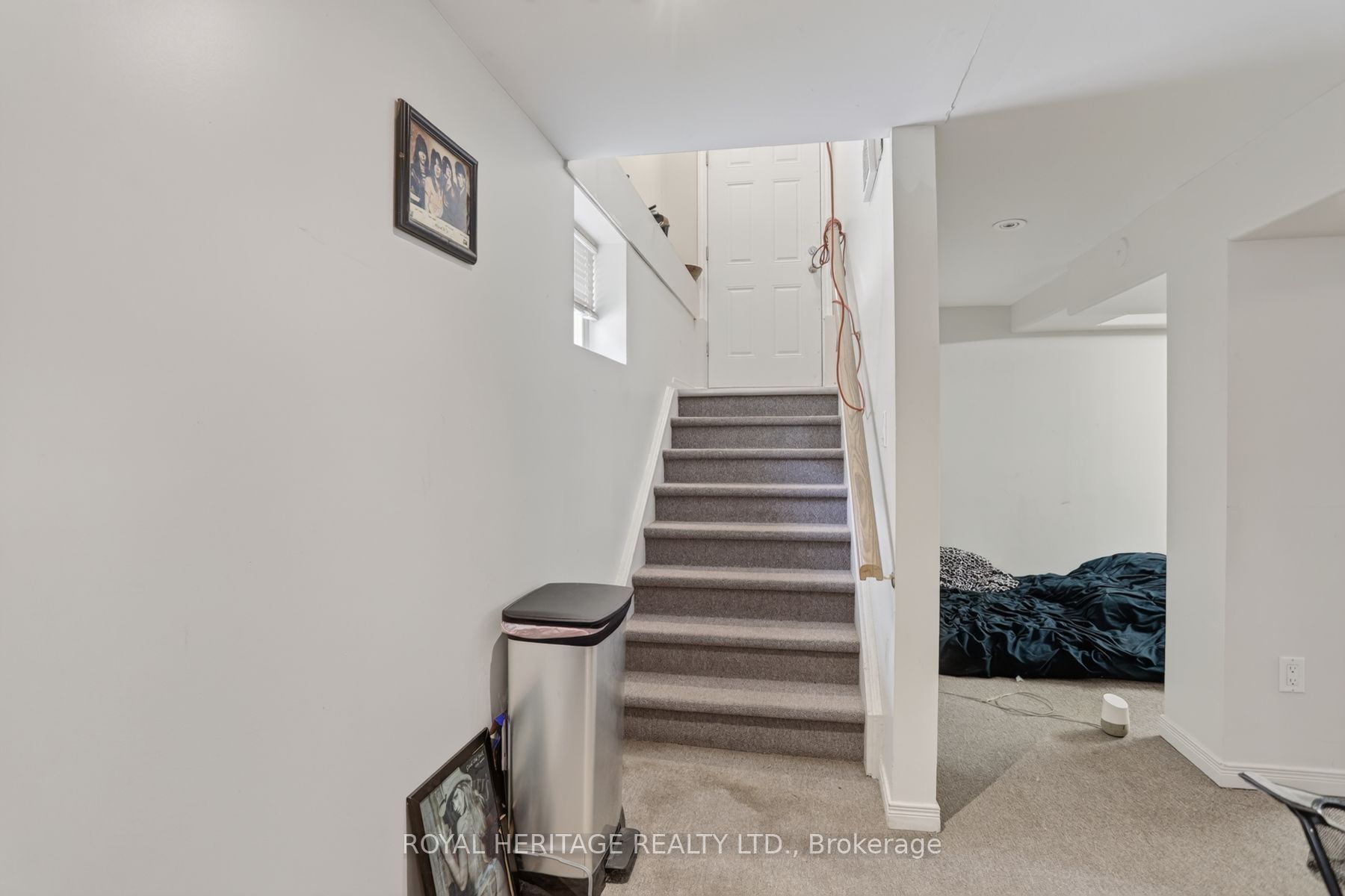 916 Brock Street South Street Property Photo 22