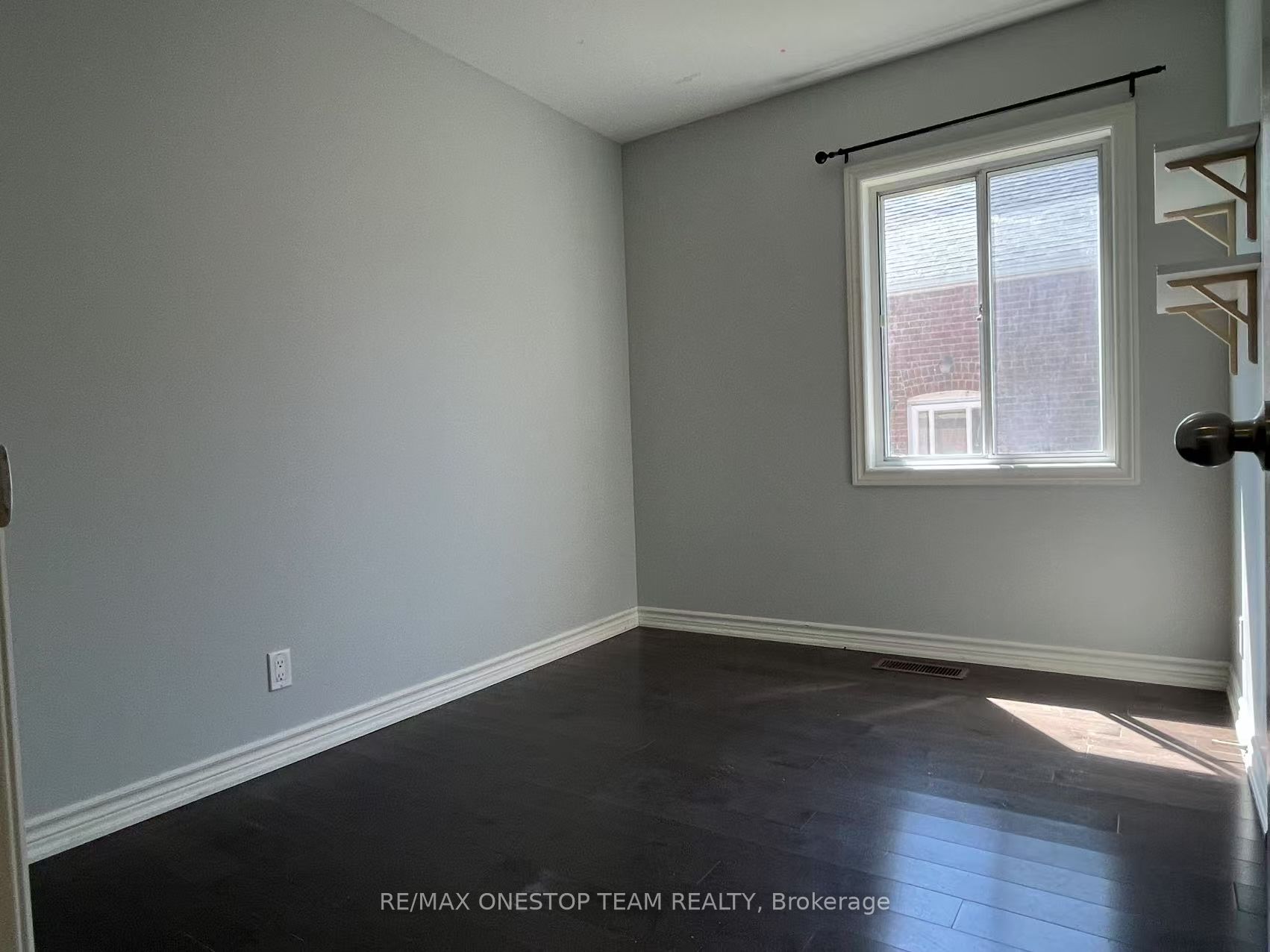 936 Pharmacy Avenue Property Photo 11