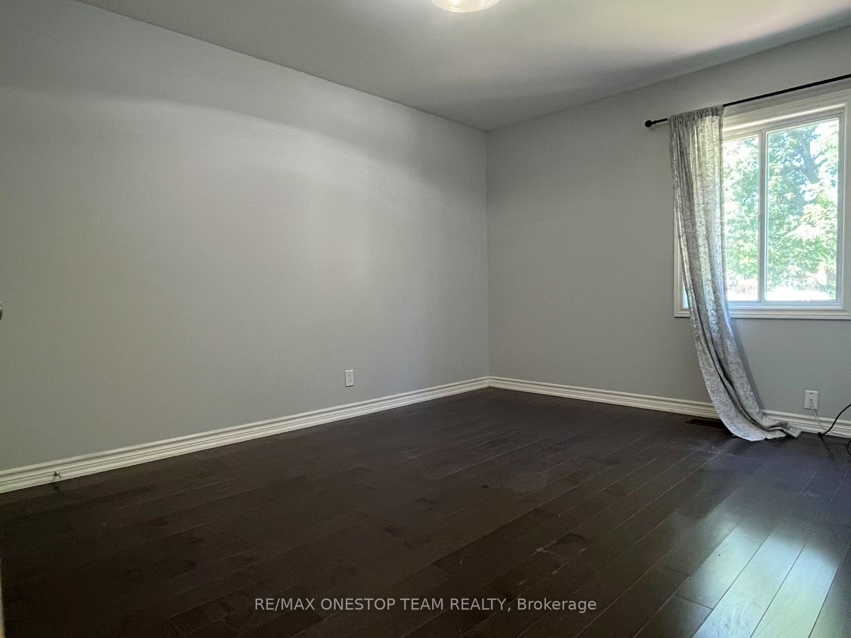 936 Pharmacy Avenue Property Photo 12