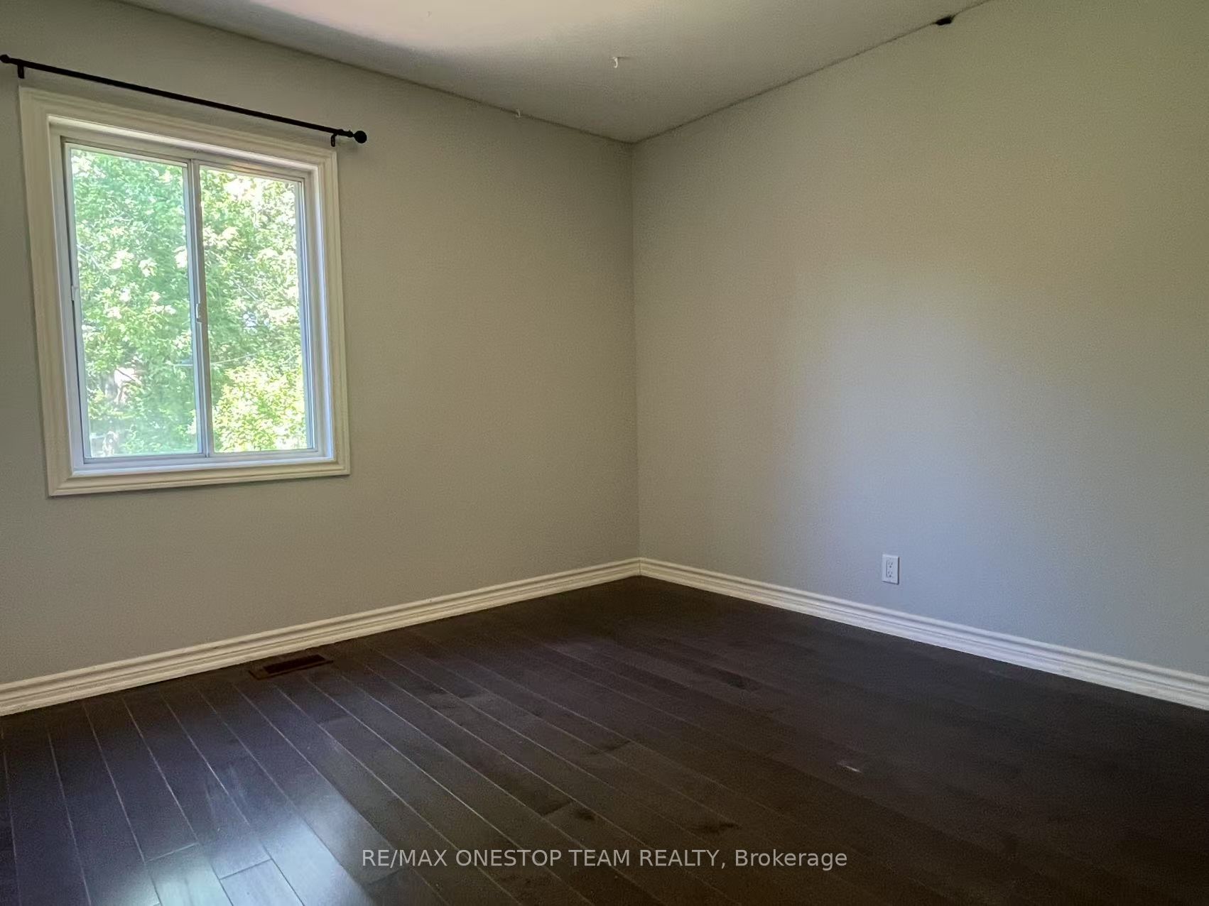 936 Pharmacy Avenue Property Photo 13