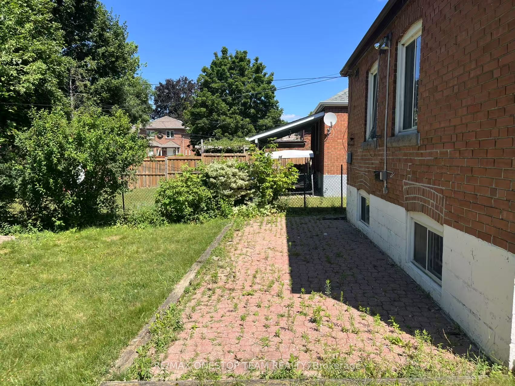 936 Pharmacy Avenue Property Photo 24