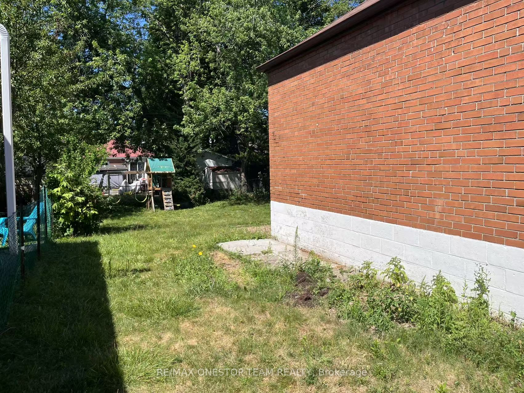 936 Pharmacy Avenue Property Photo 25