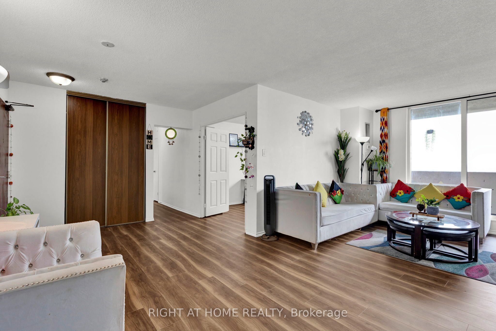 100 Prudential Drive 1608 Property Photo 5