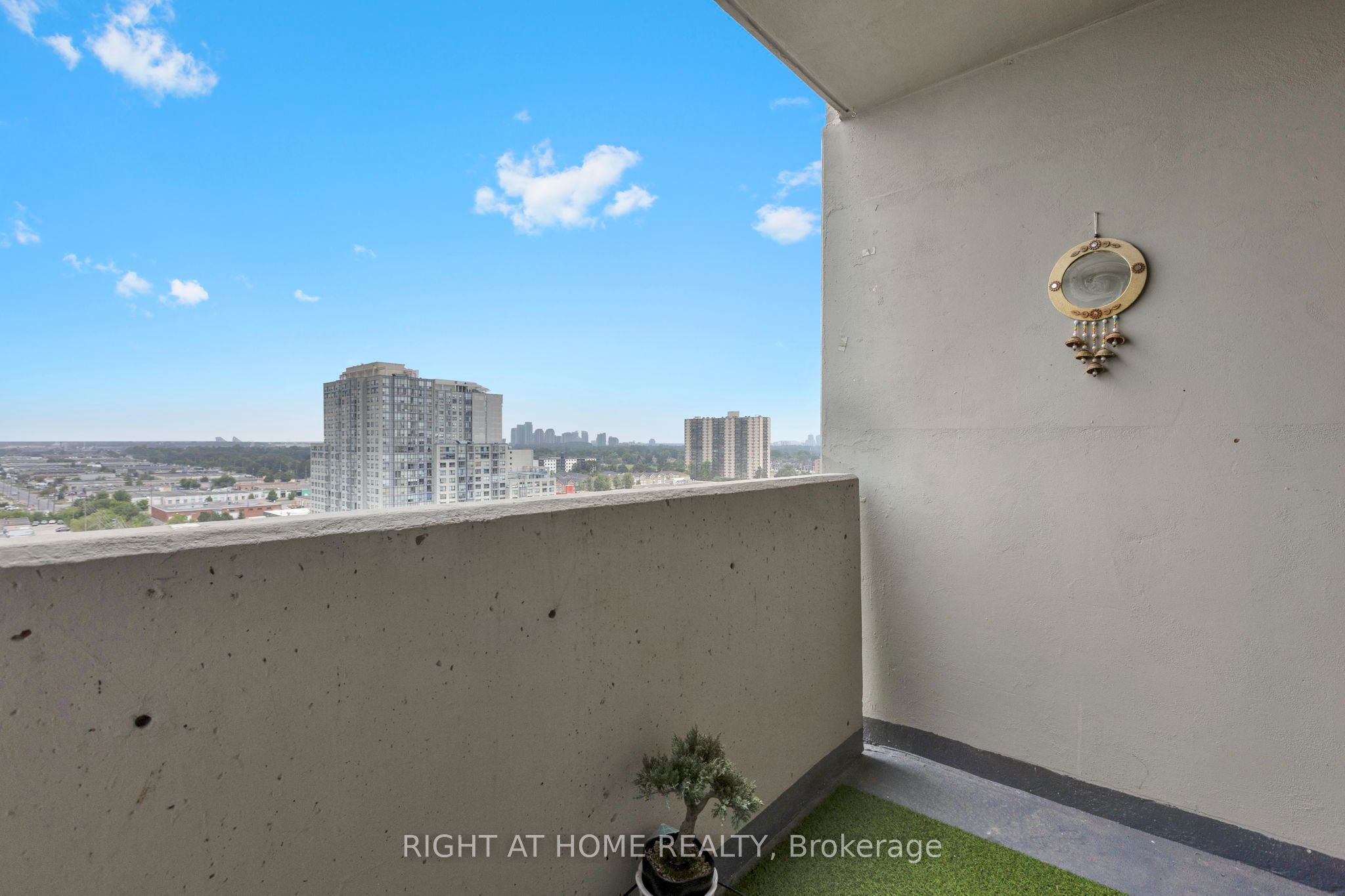 100 Prudential Drive 1608 Property Photo 12