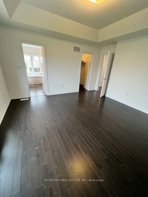 40 Steamboat Way Property Photo 14