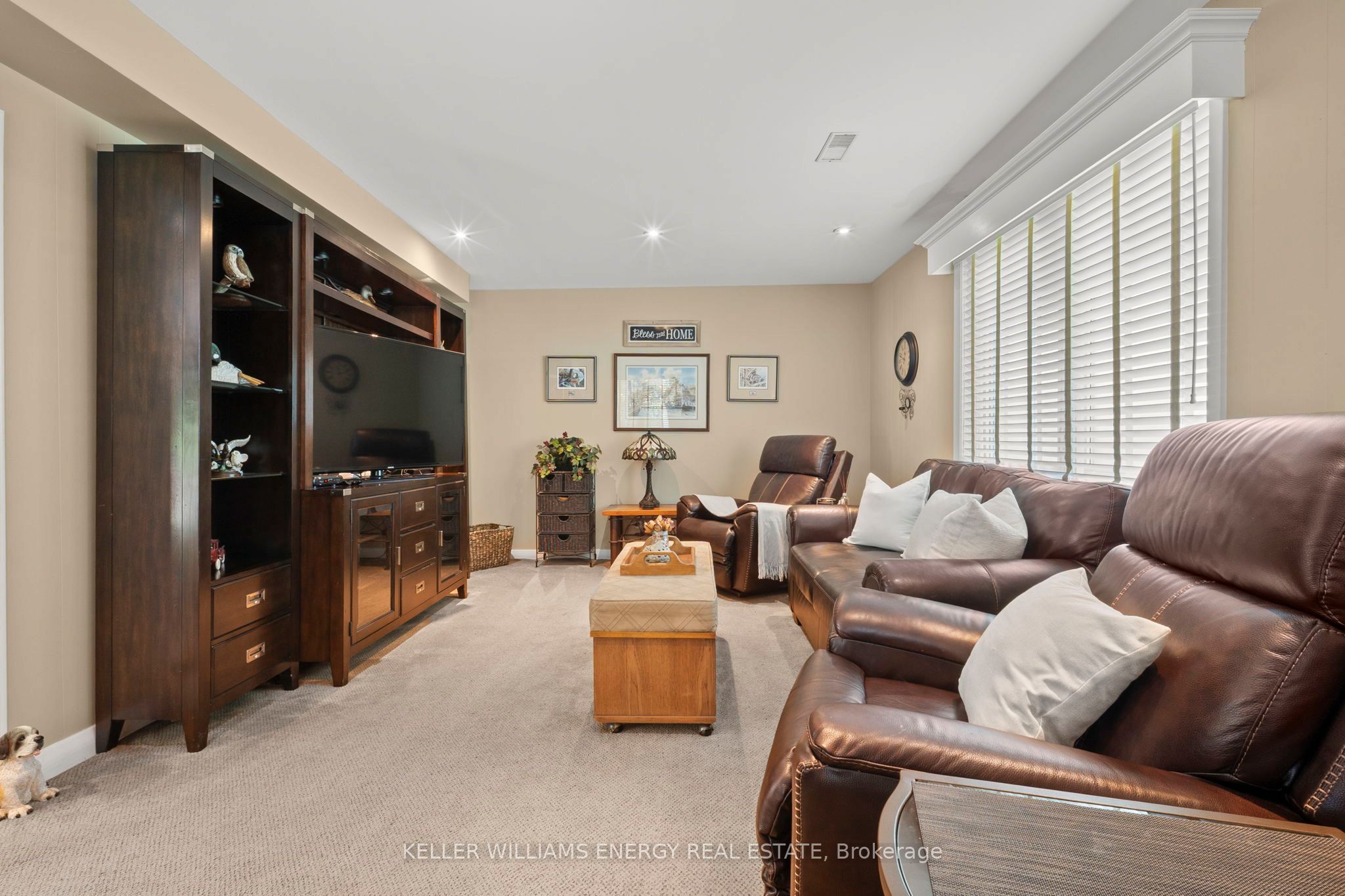 833 Glenmanor Drive Property Photo 27