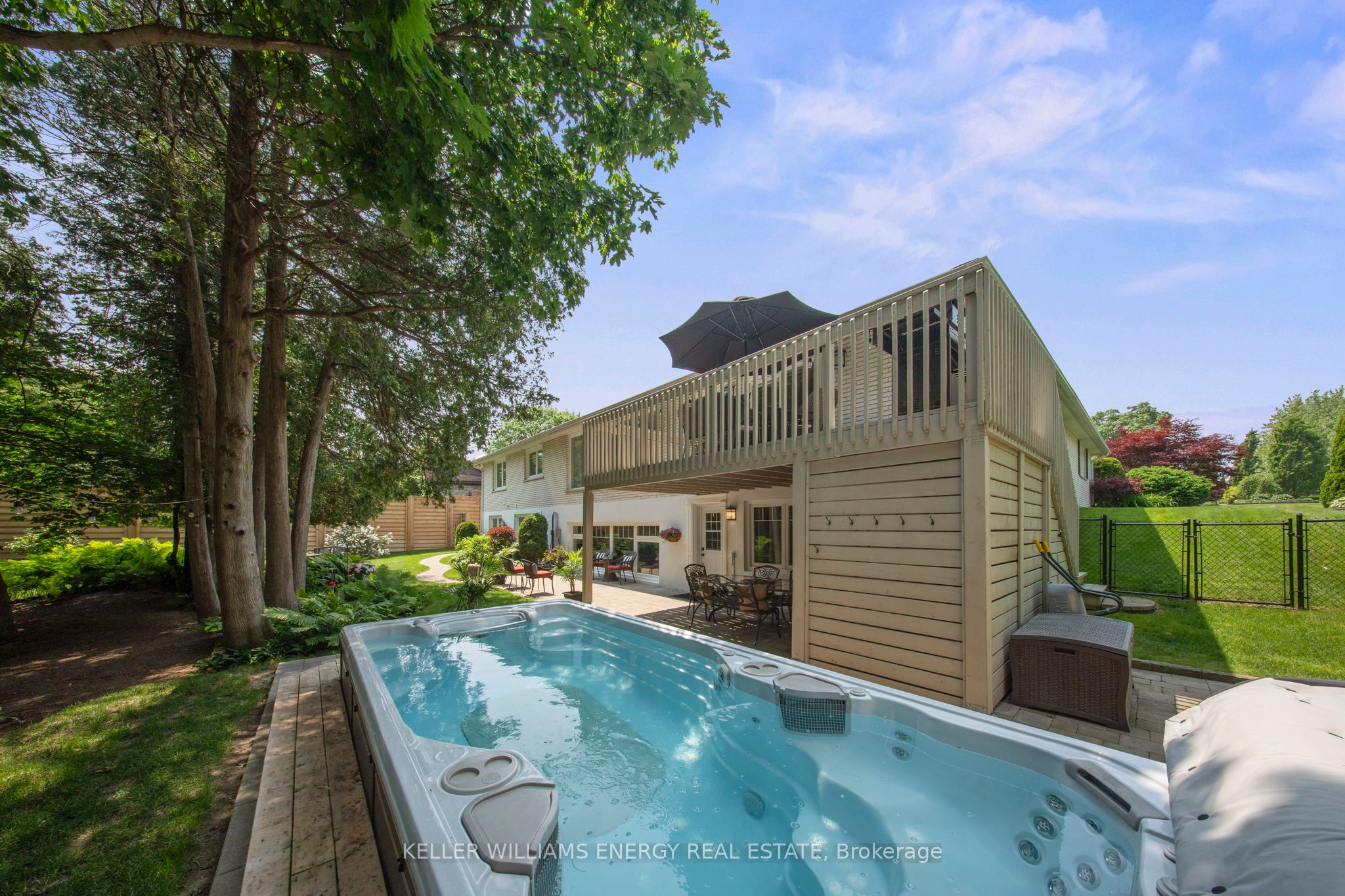 833 Glenmanor Drive Property Photo 44