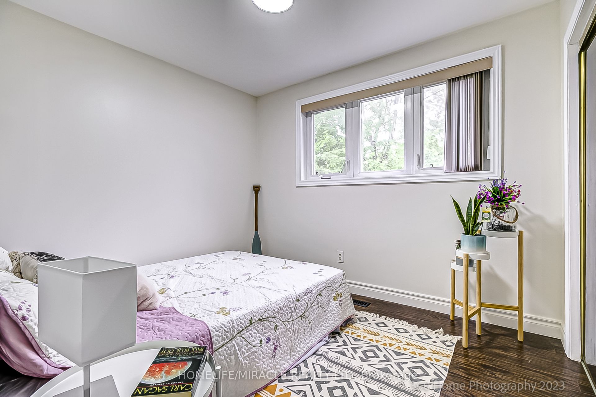 137 Merkley Square Property Photo 14
