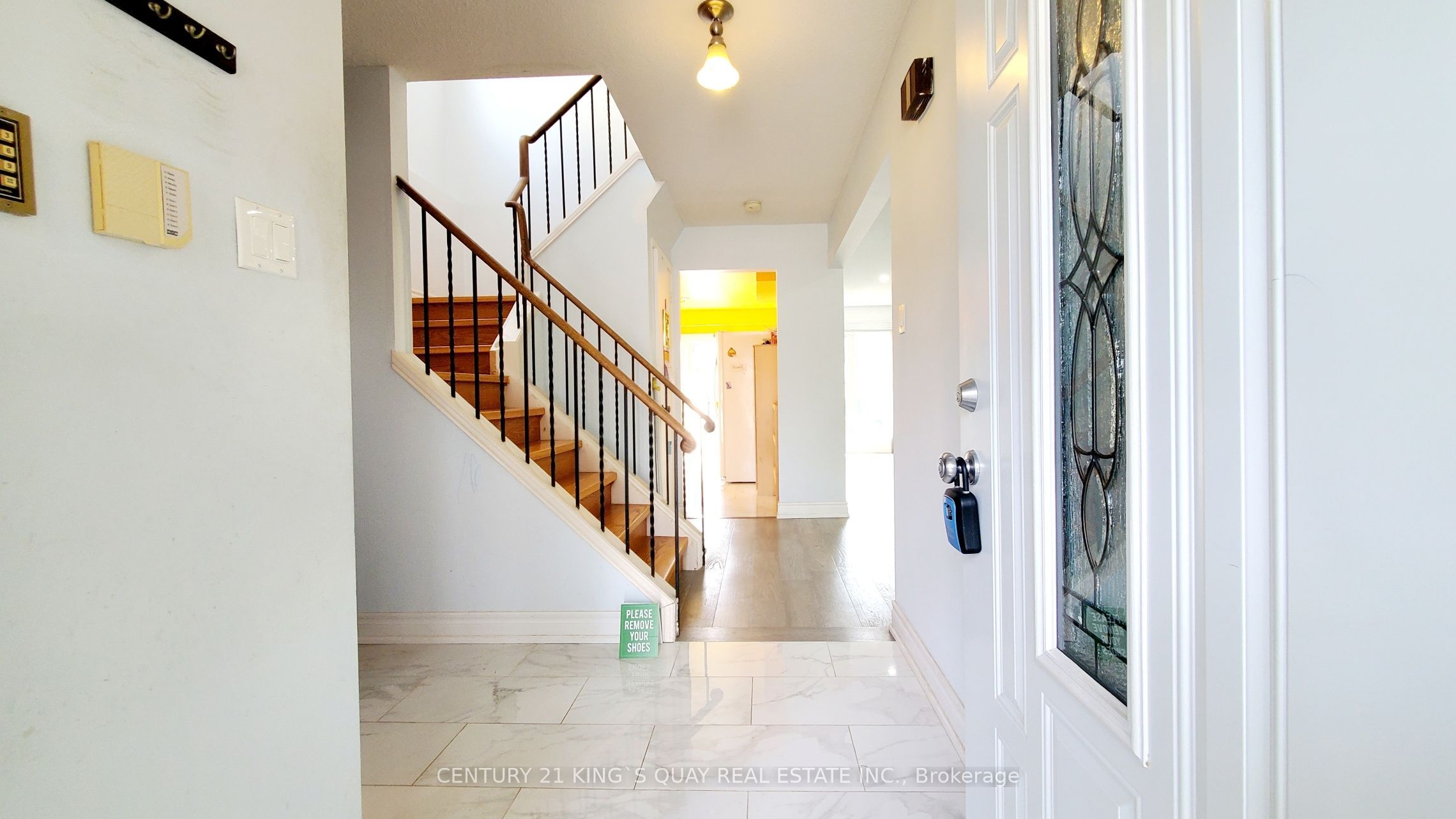 51 Carolbreen Square Property Photo 3