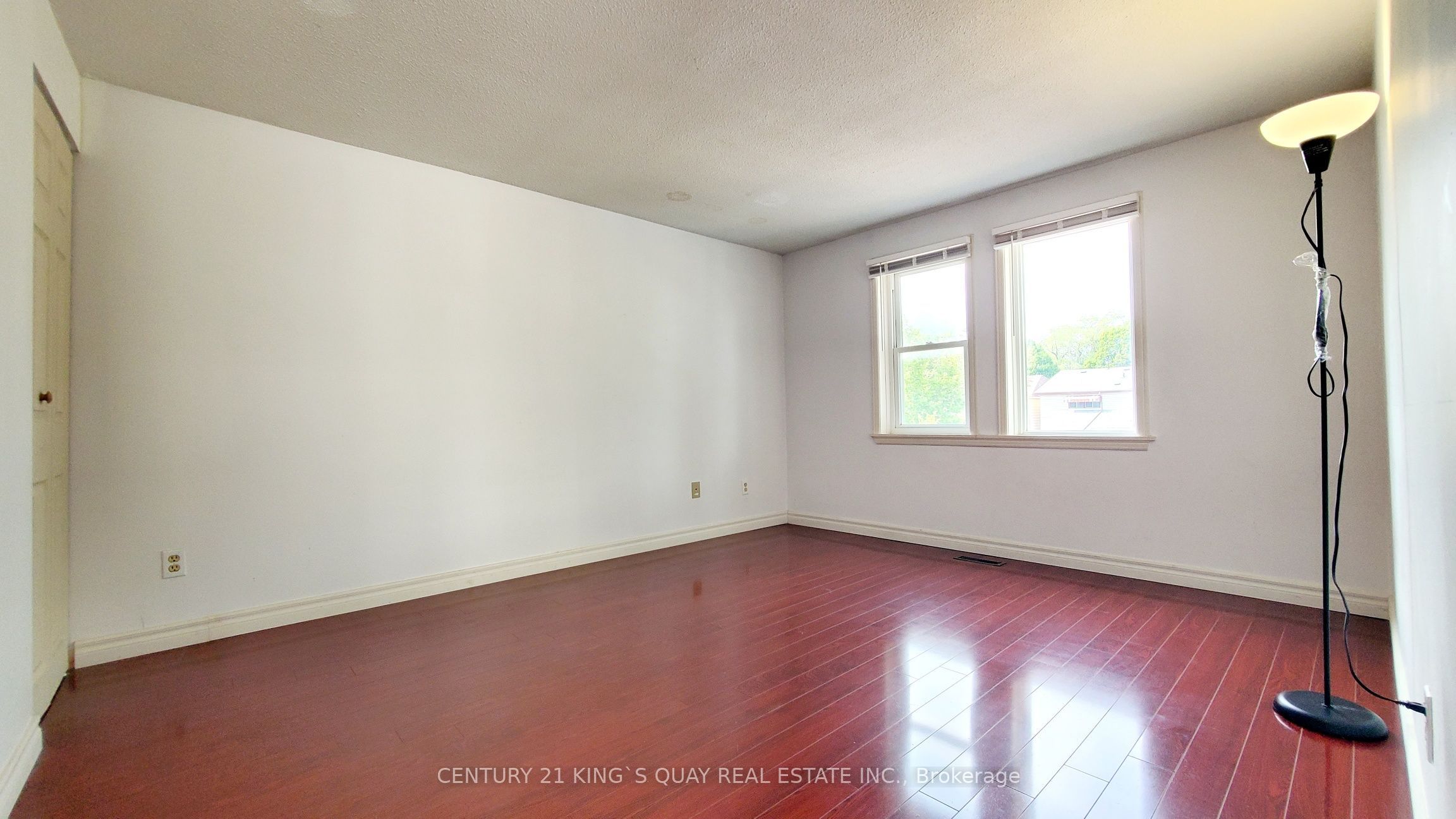 51 Carolbreen Square Property Photo 15
