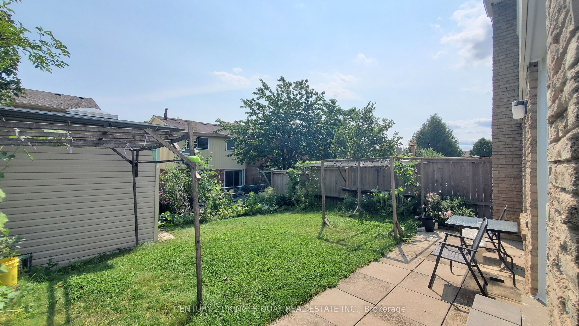 51 Carolbreen Square Property Photo 27