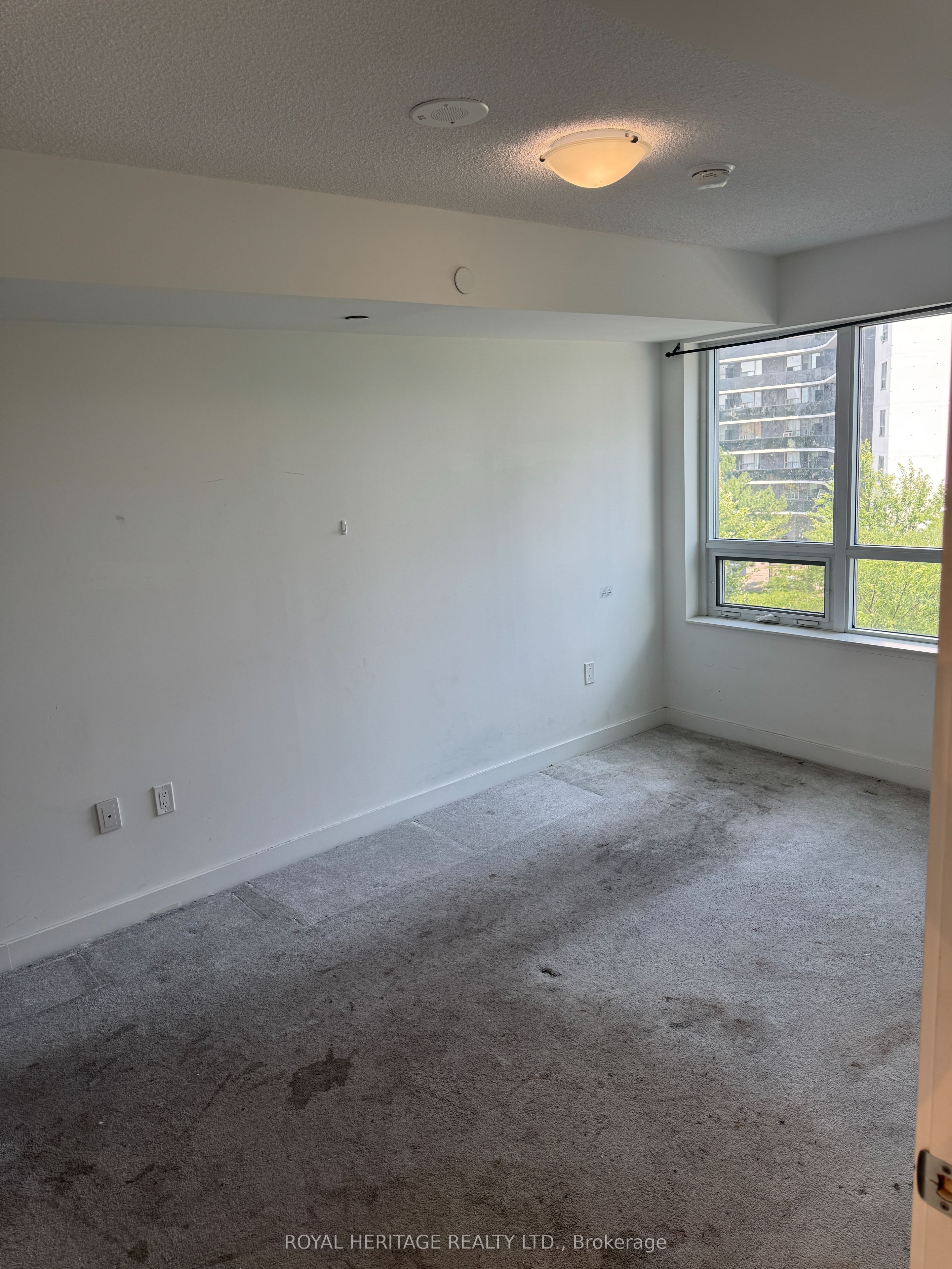 1346 Danforth Road 403 Property Photo 7