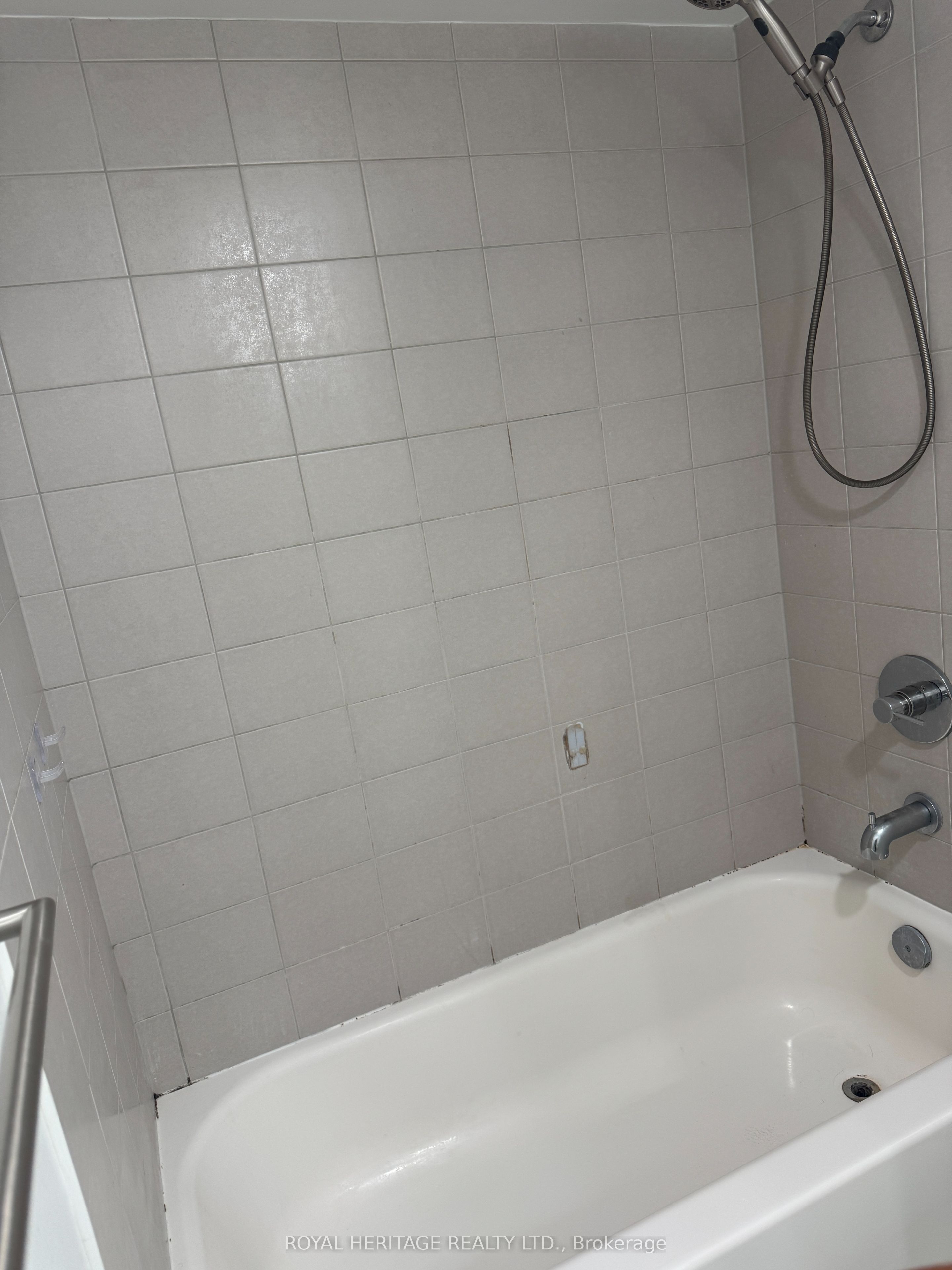 1346 Danforth Road 403 Property Photo 15
