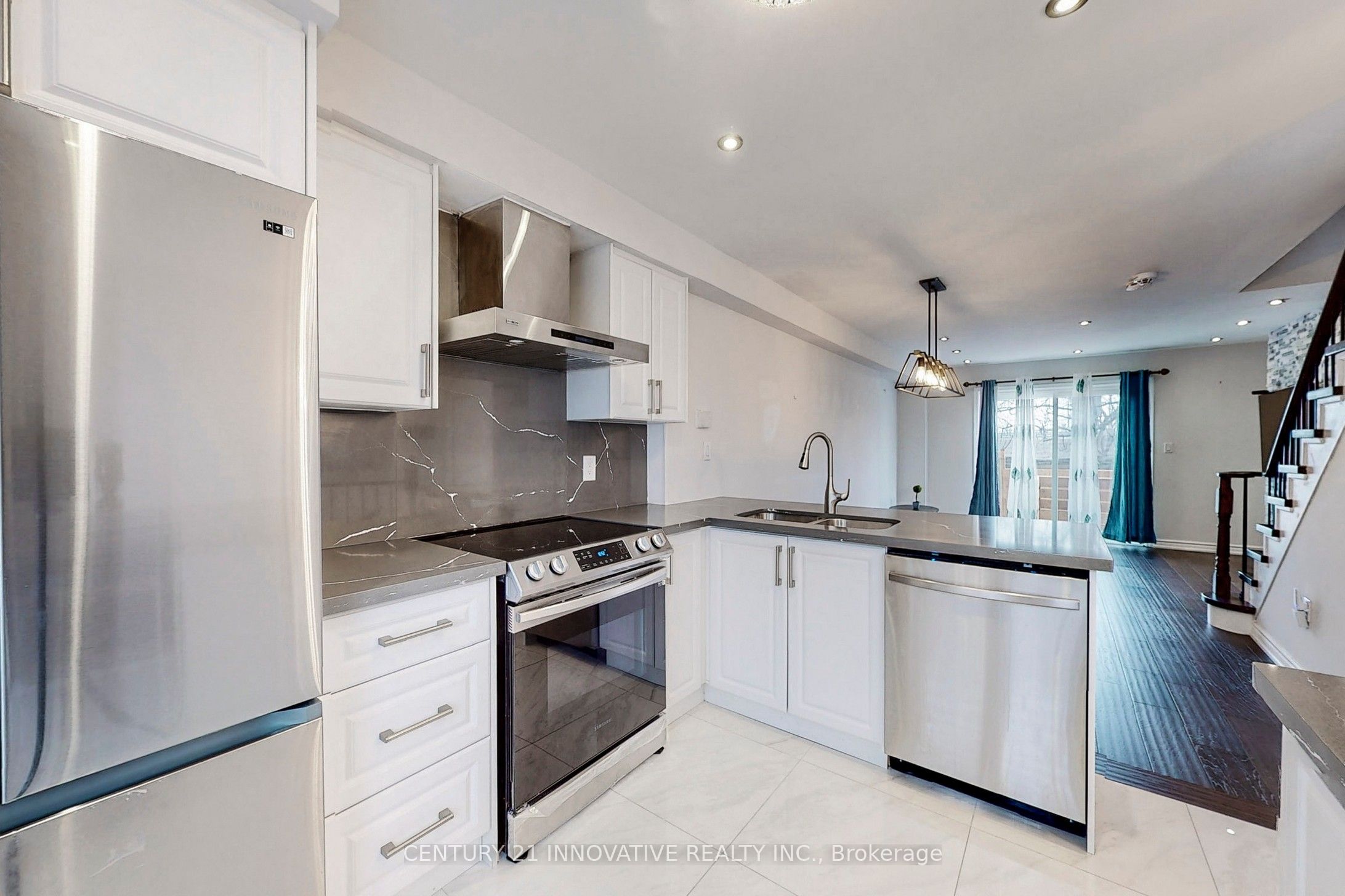 1635 Pickering Parkway 18 Property Photo 14