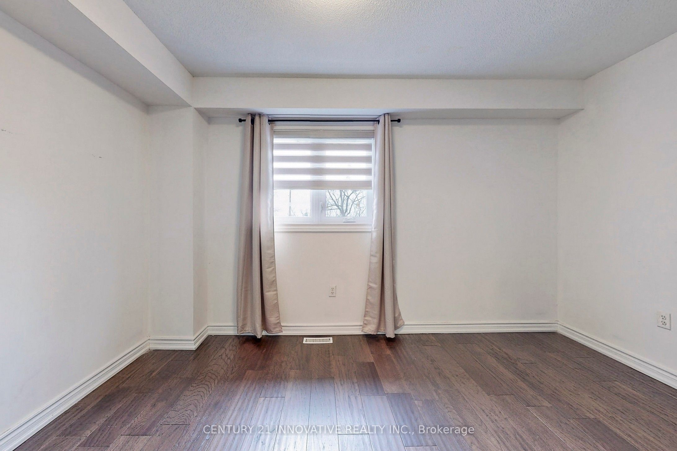 1635 Pickering Parkway 18 Property Photo 19