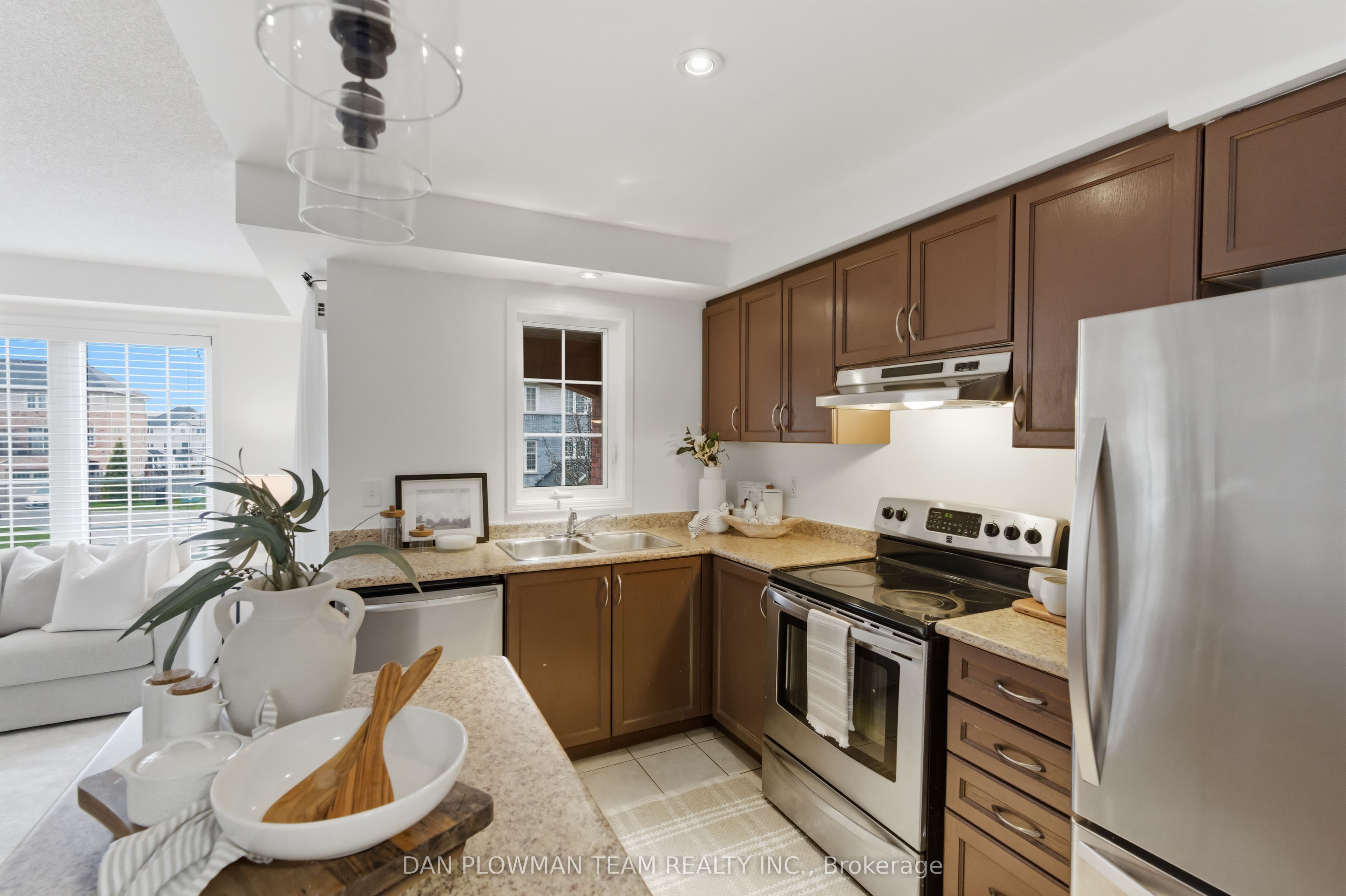23 Blunden Road Property Photo 11